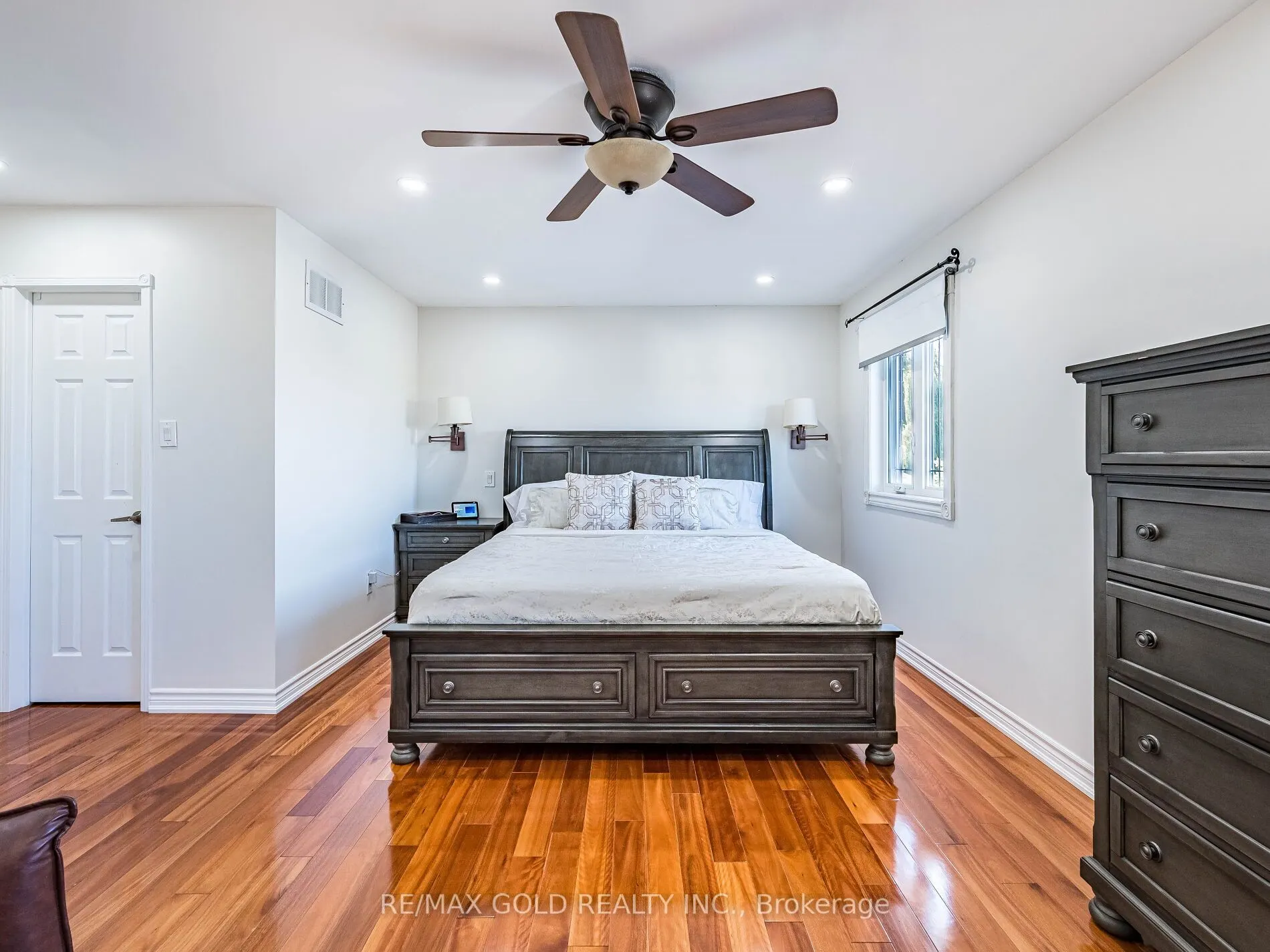 74 Porchlight Road