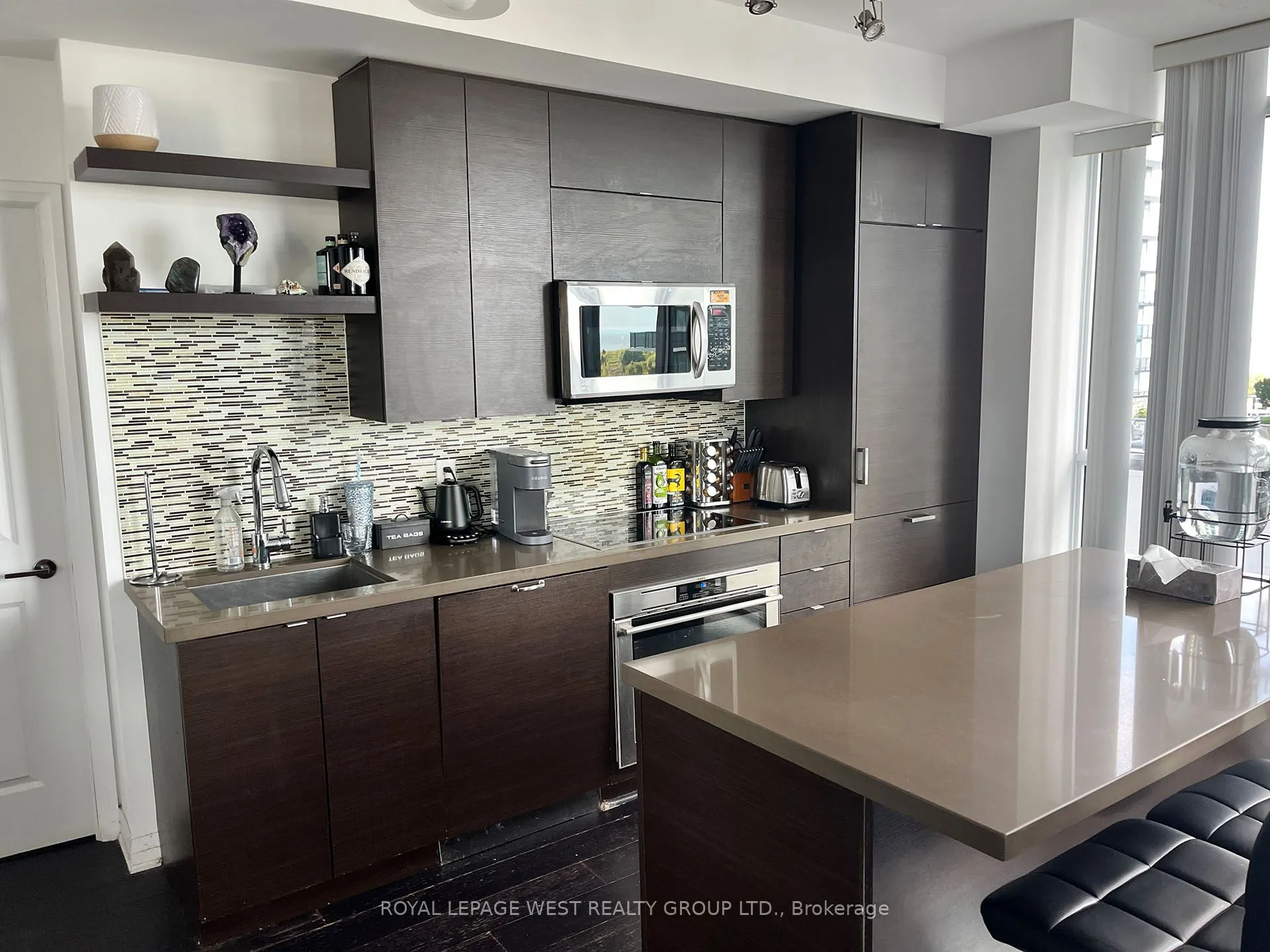 60 Annie Craig Drive, #915