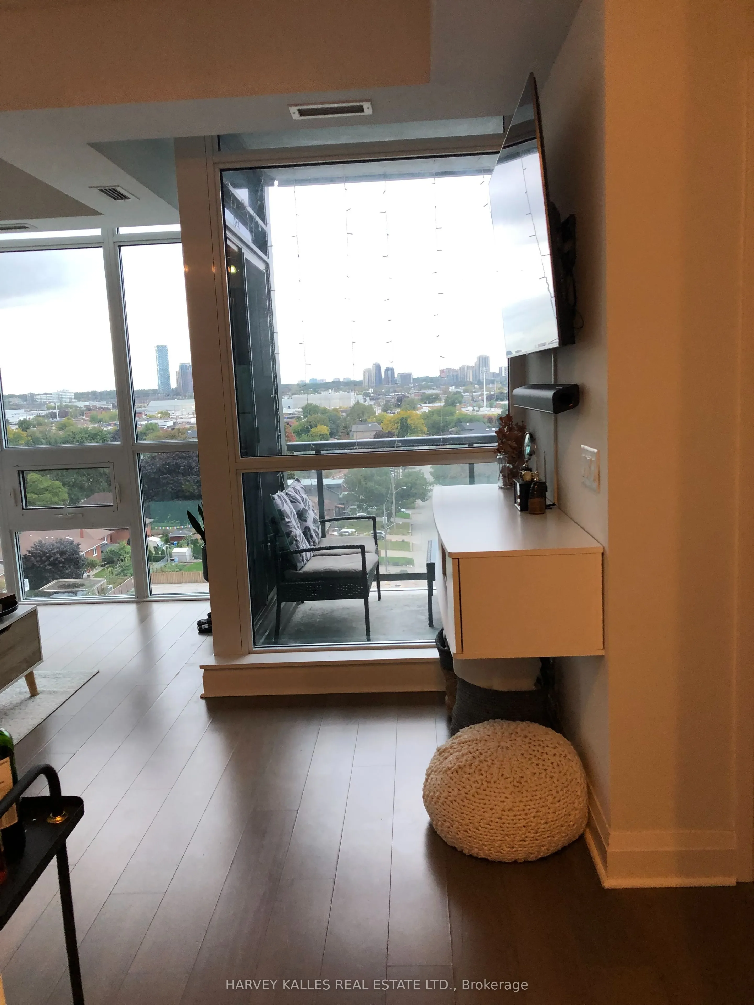 1185 The Queensway Avenue, #1009