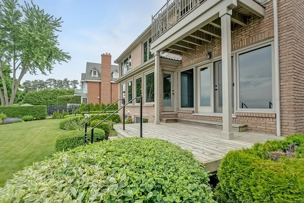 3286 Shelburne Place