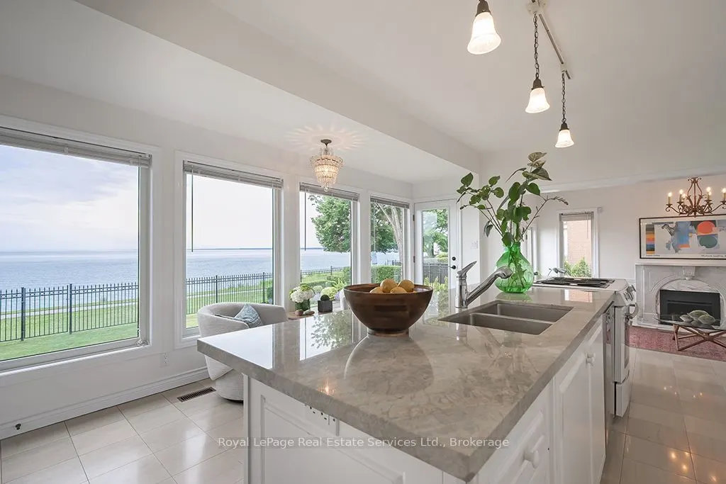 3286 Shelburne Place