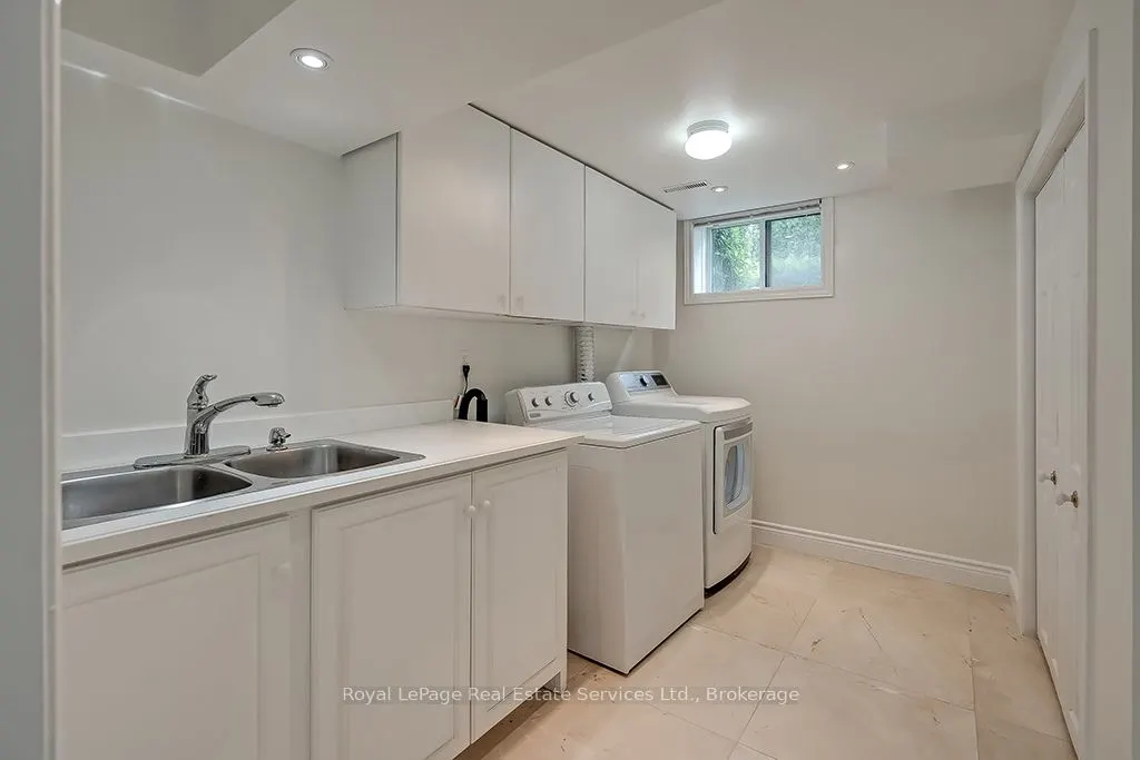 3286 Shelburne Place