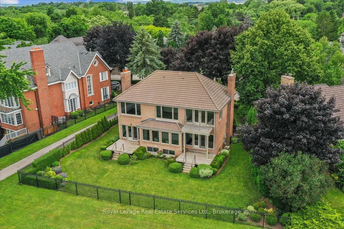 3286 Shelburne Place