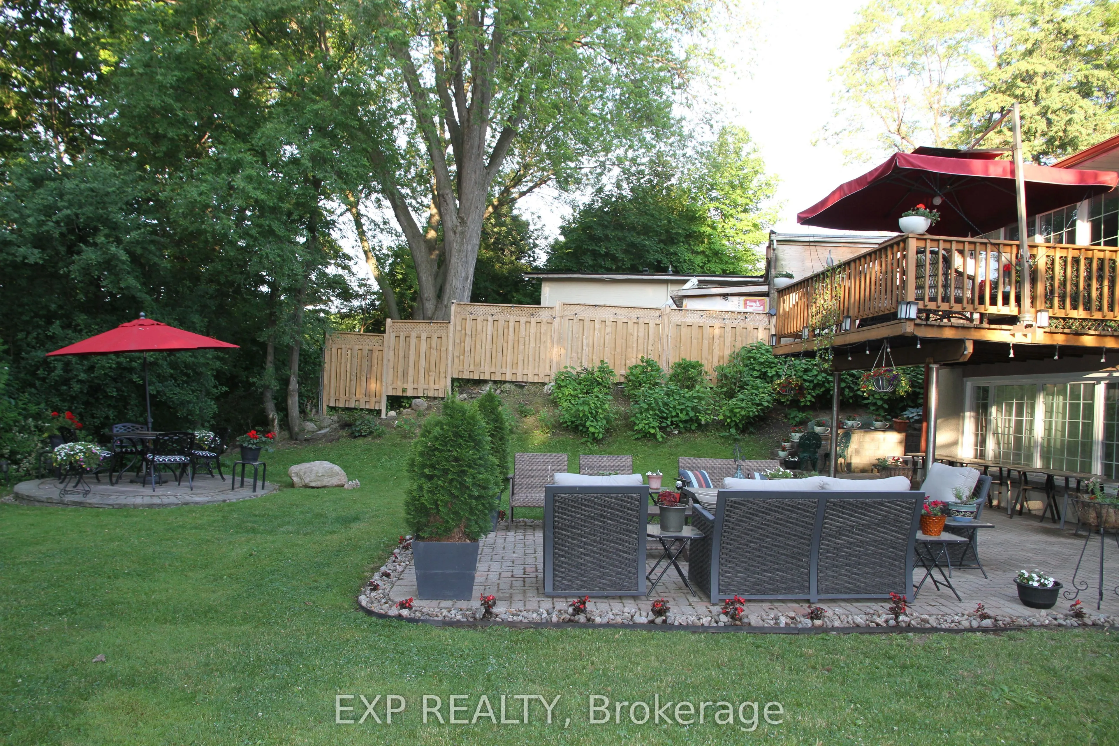 77 Letchworth Crescent