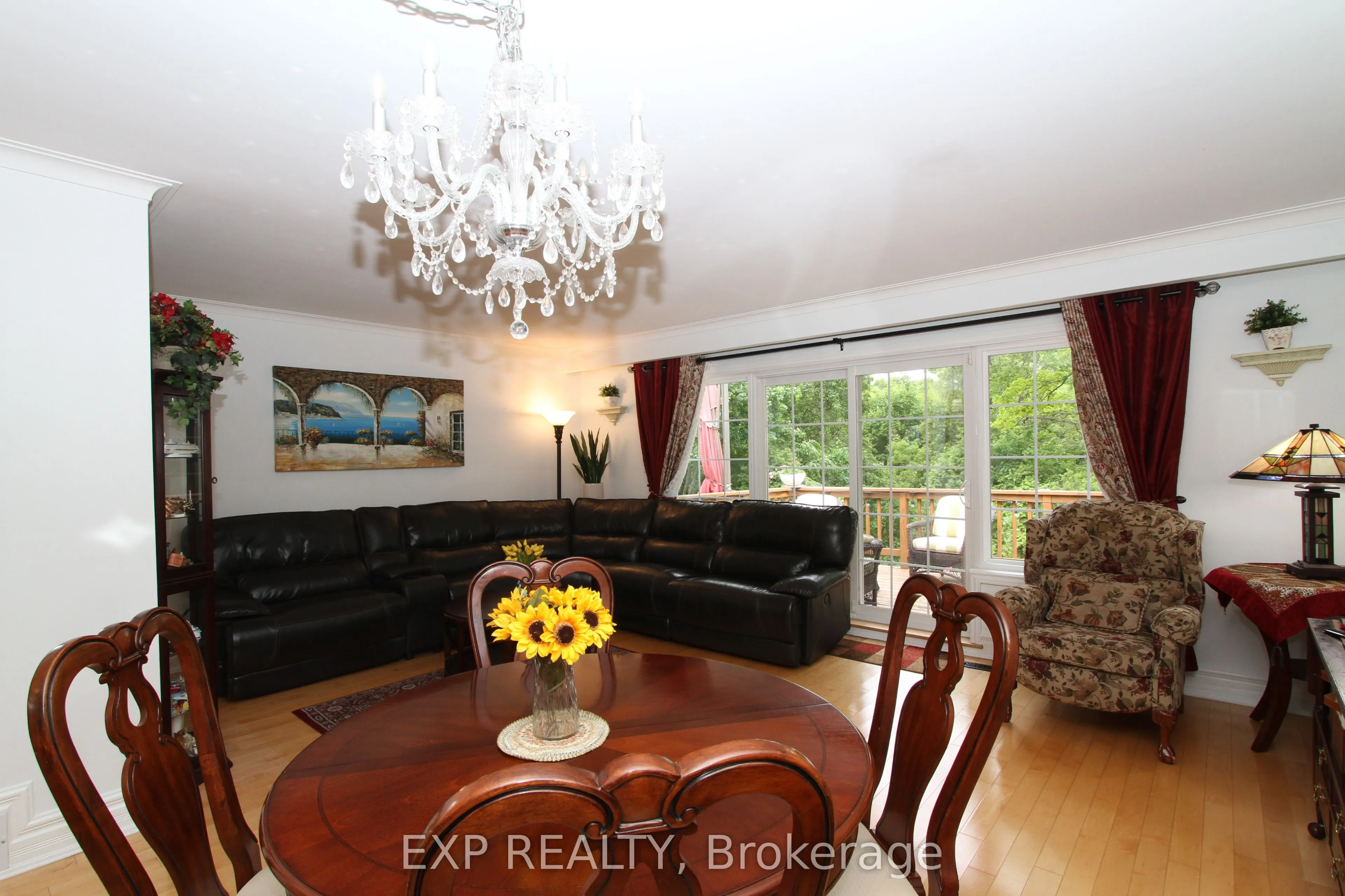 77 Letchworth Crescent