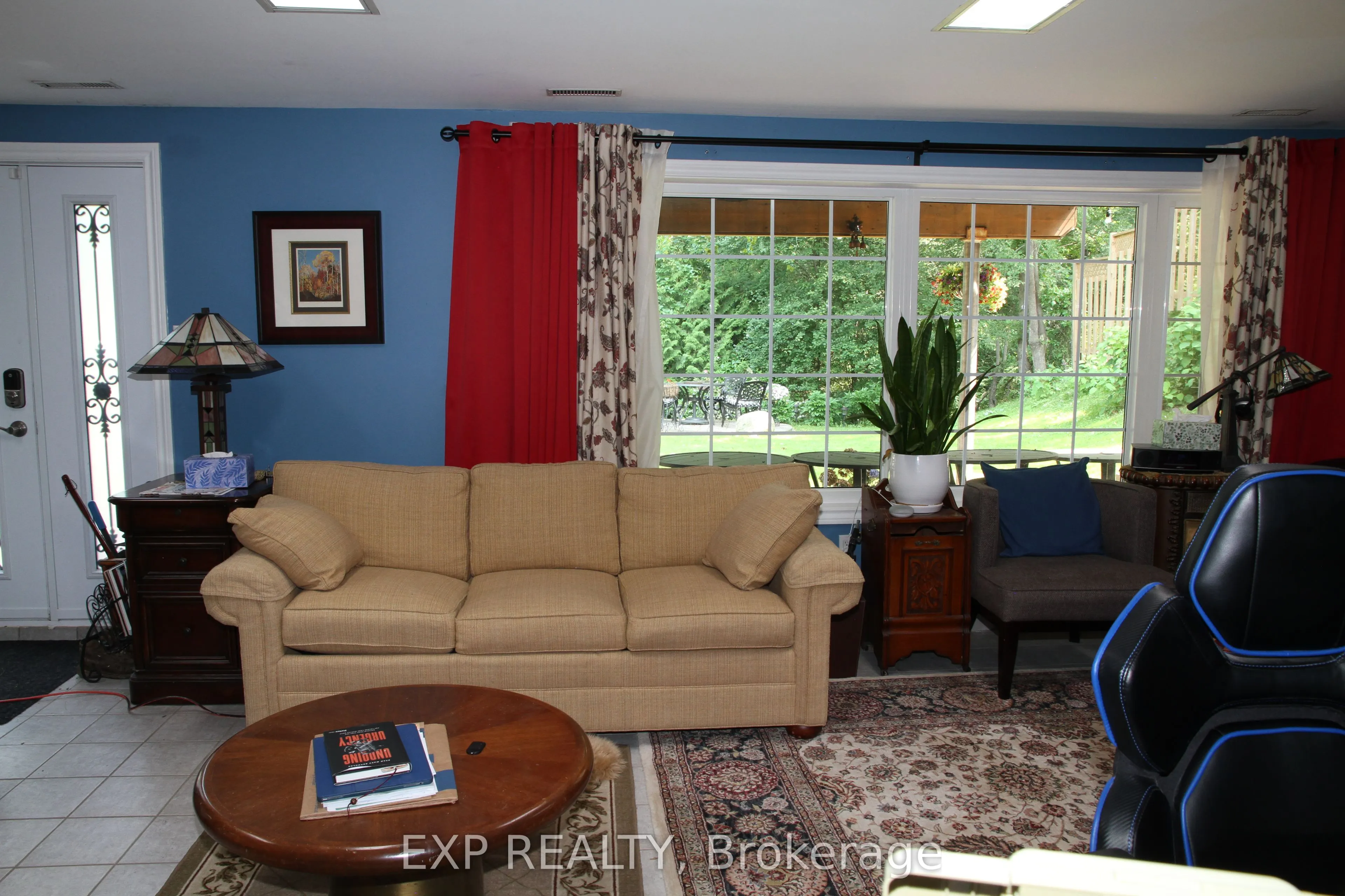 77 Letchworth Crescent