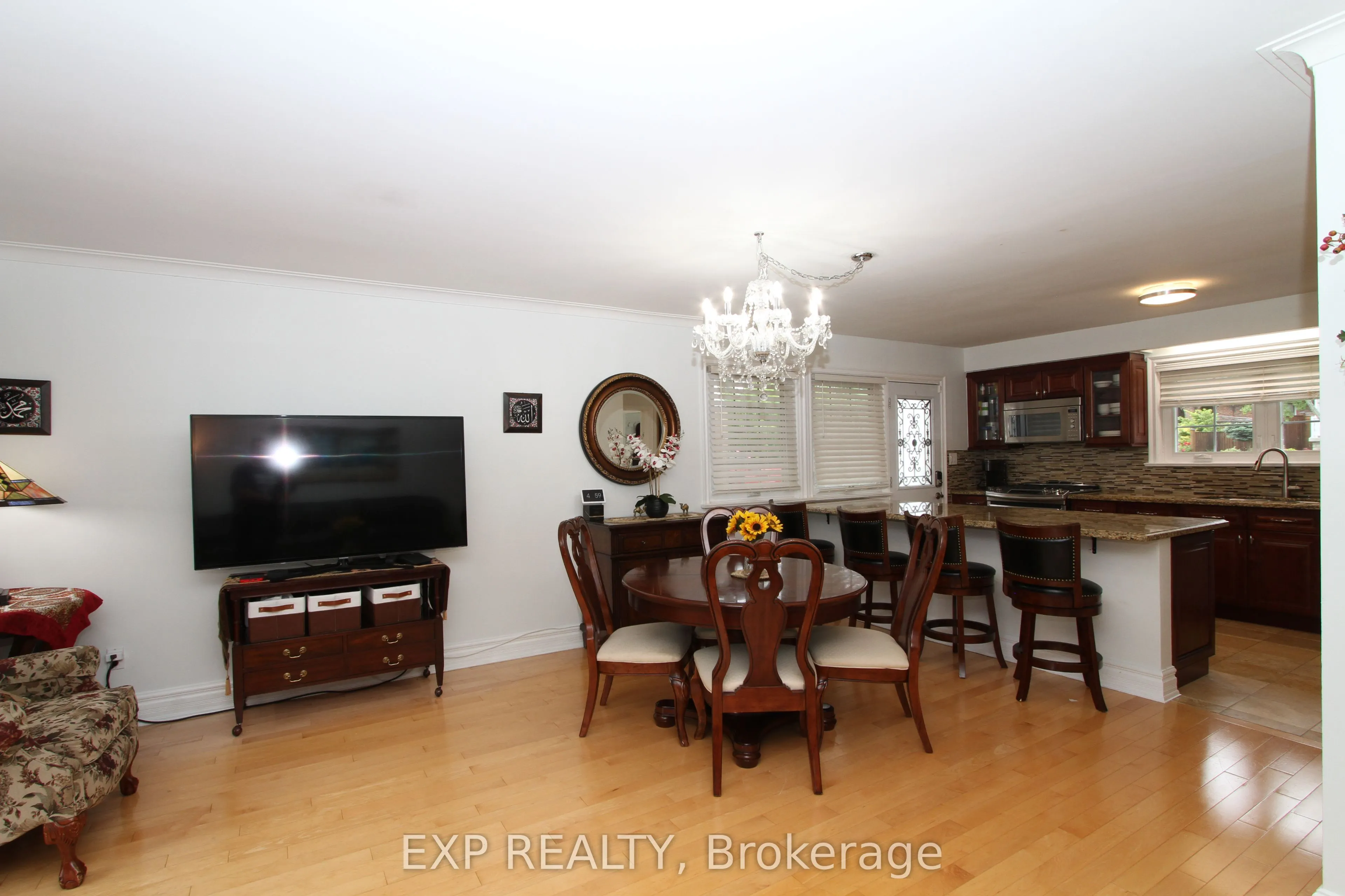 77 Letchworth Crescent