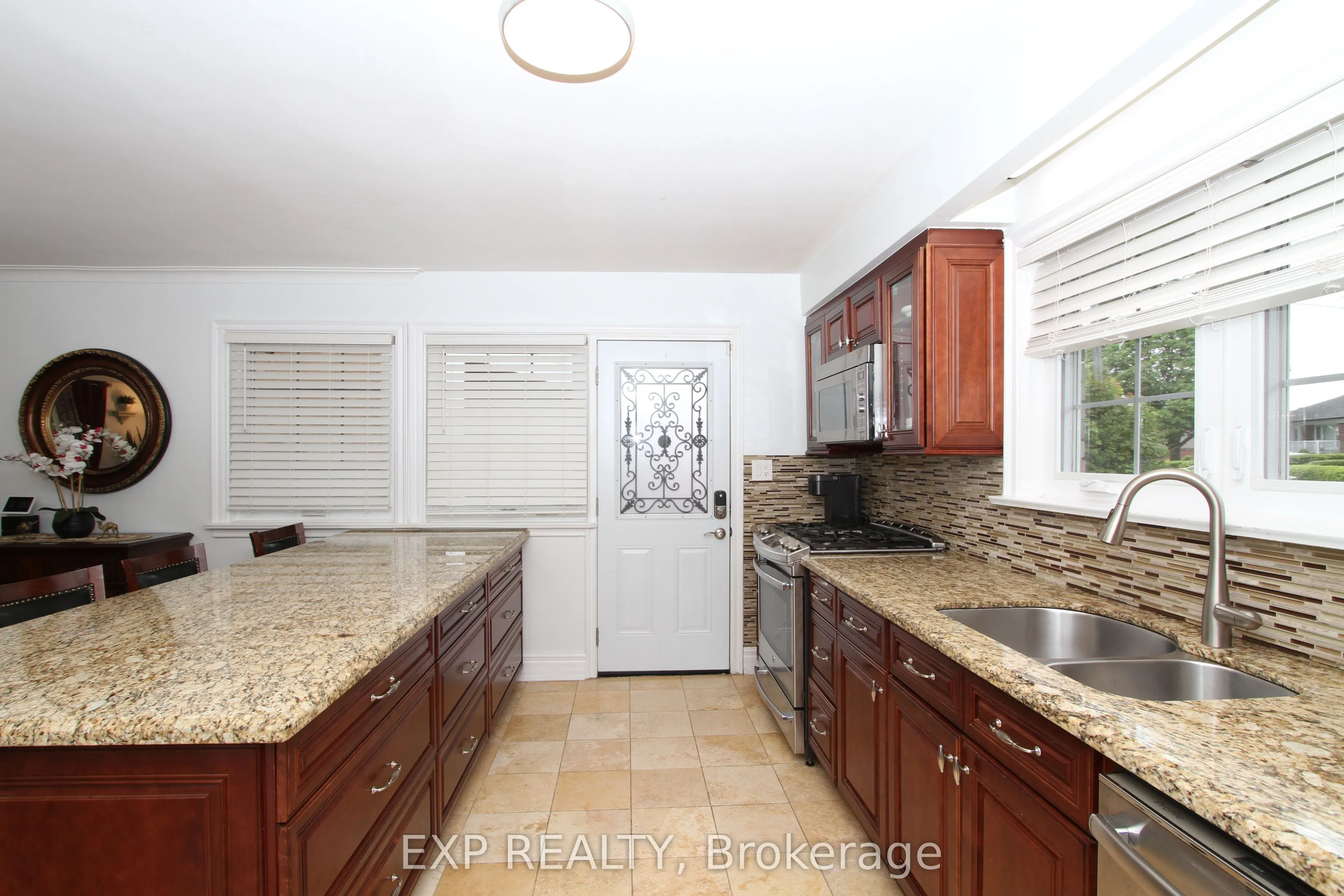 77 Letchworth Crescent
