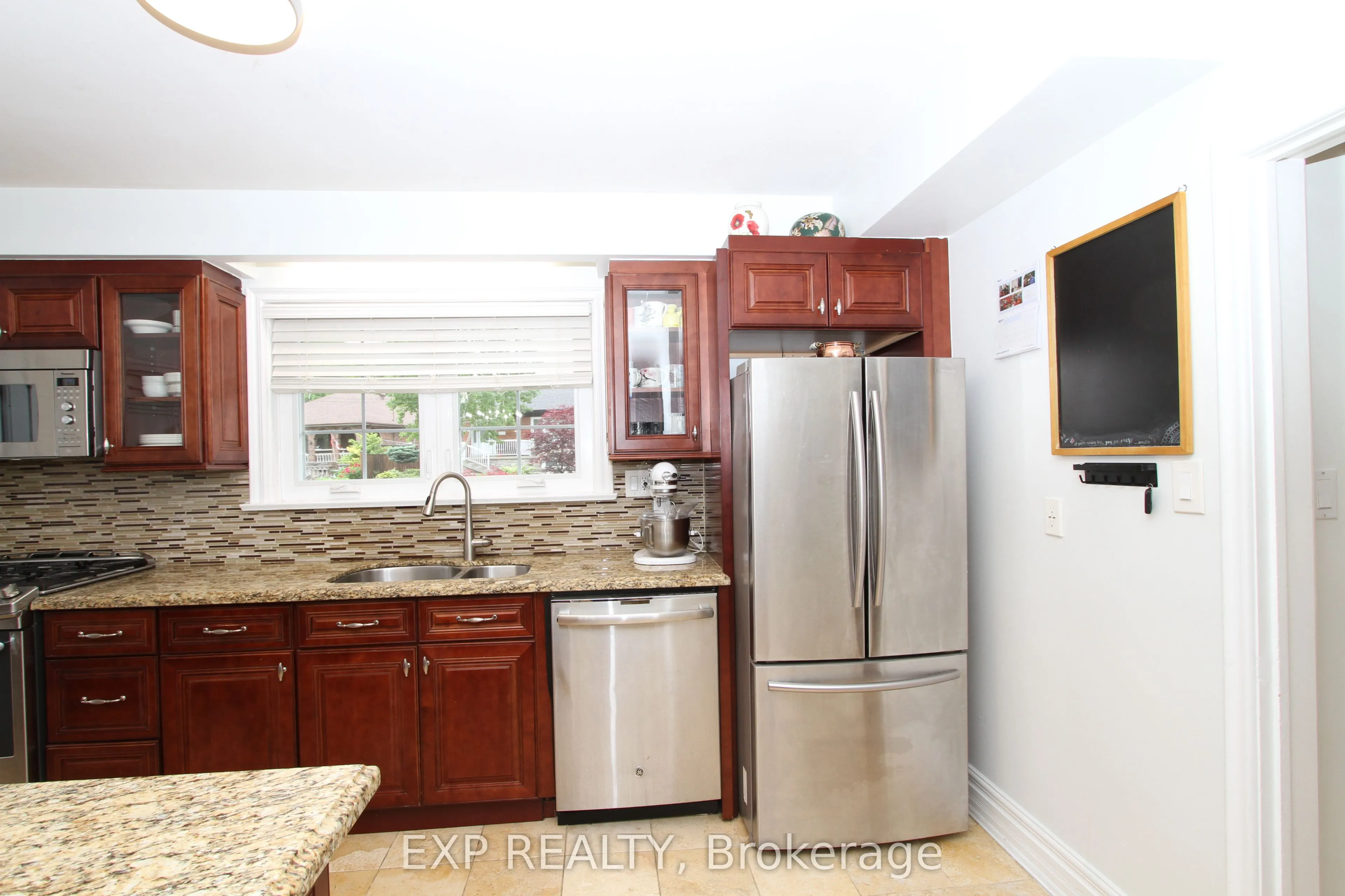 77 Letchworth Crescent