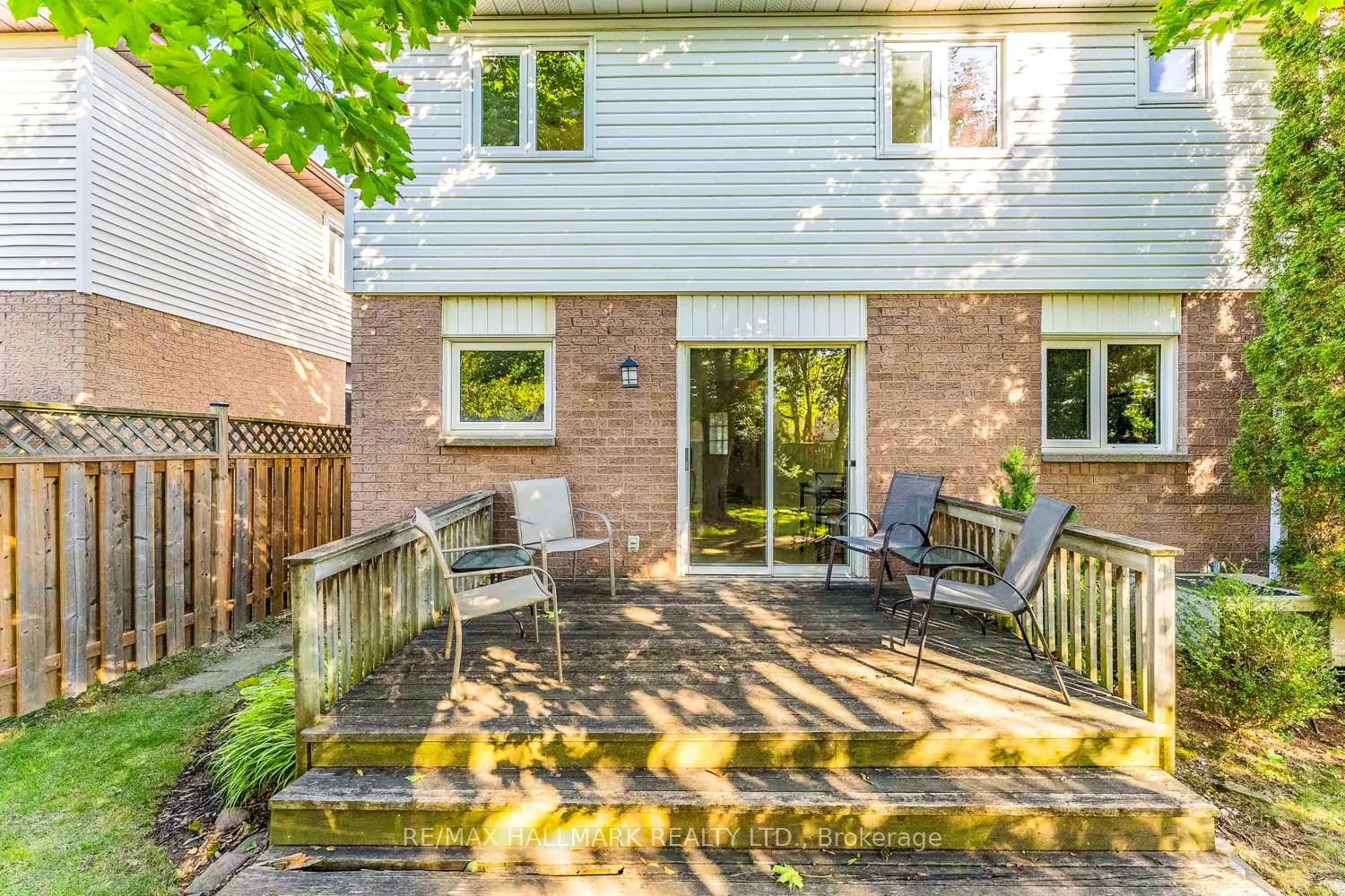 2143 Hunt Crescent