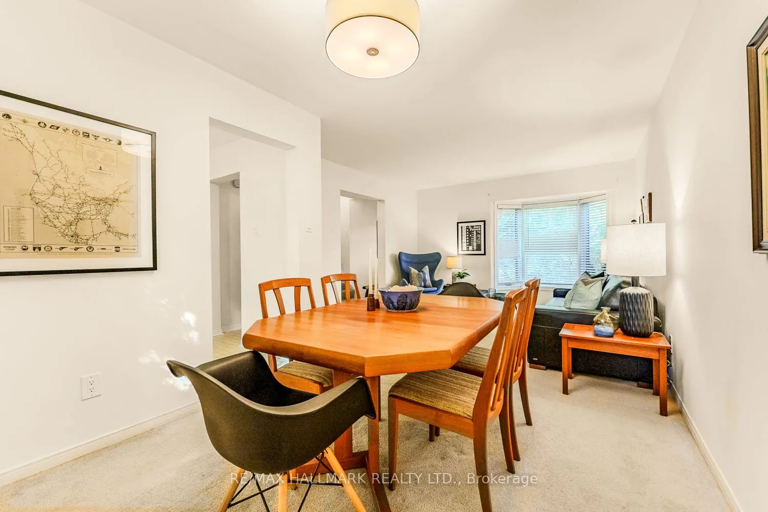 2143 Hunt Crescent