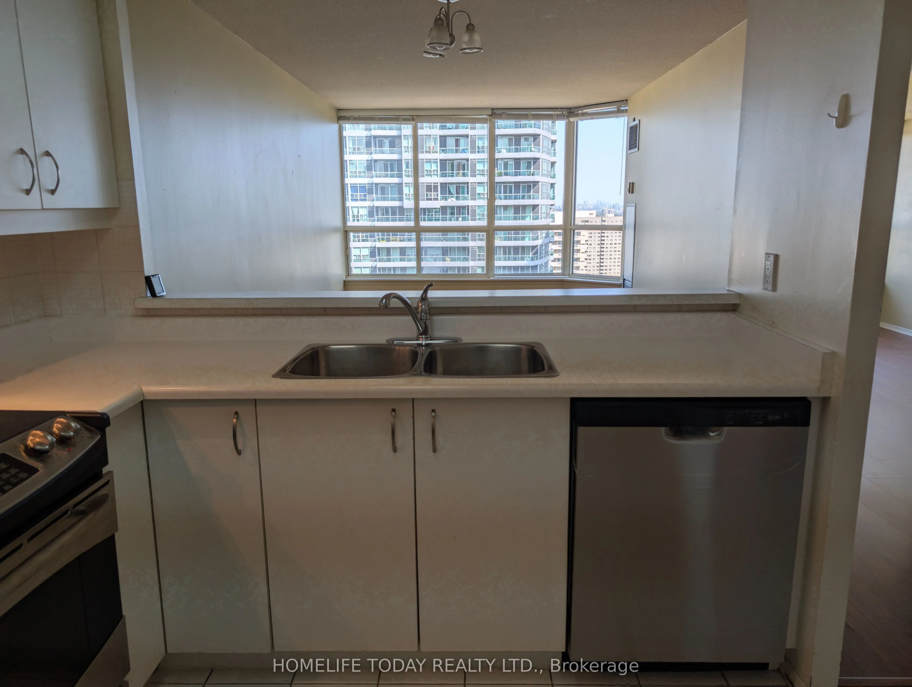 55 Elm Drive W, #2306