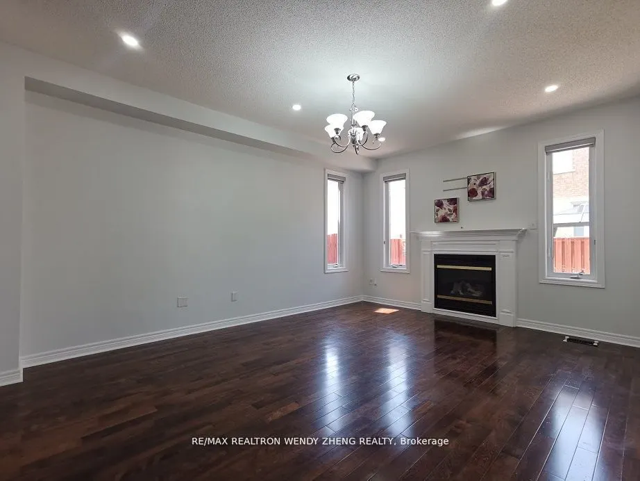 6 Mountland Road, #Upper
