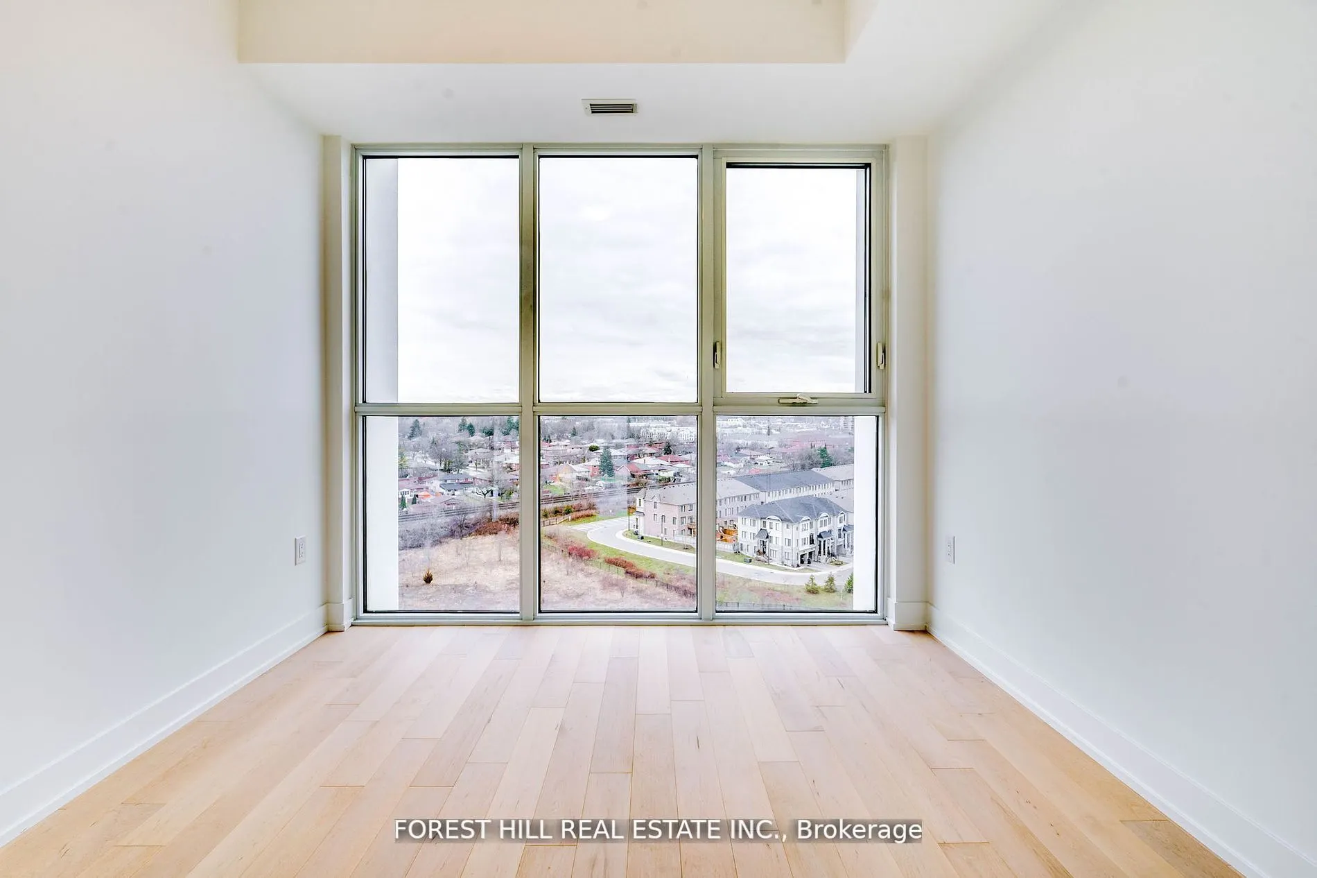 1063 Douglas Mccurdy Comm Circle, #1002