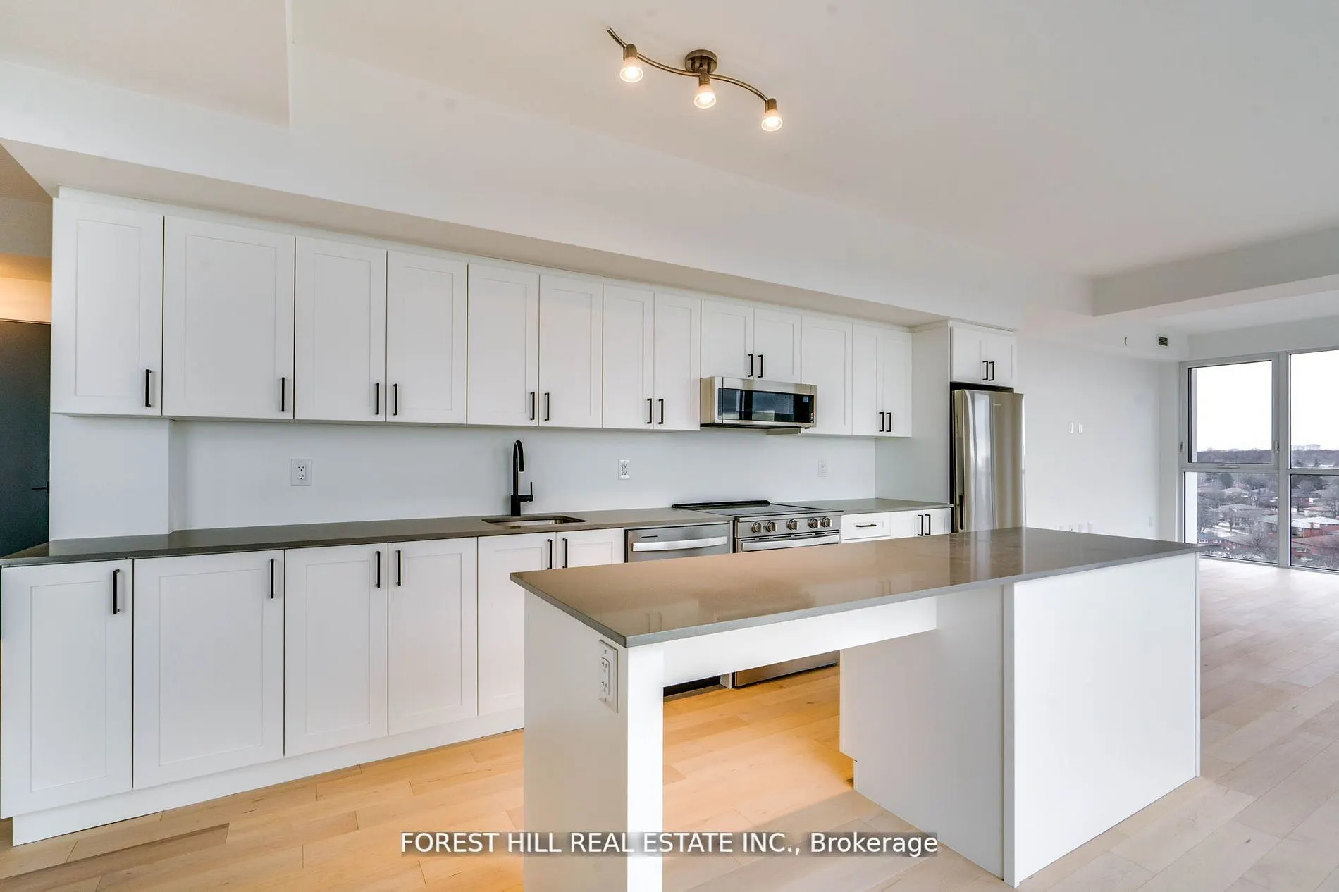 1063 Douglas Mccurdy Comm Circle, #1002