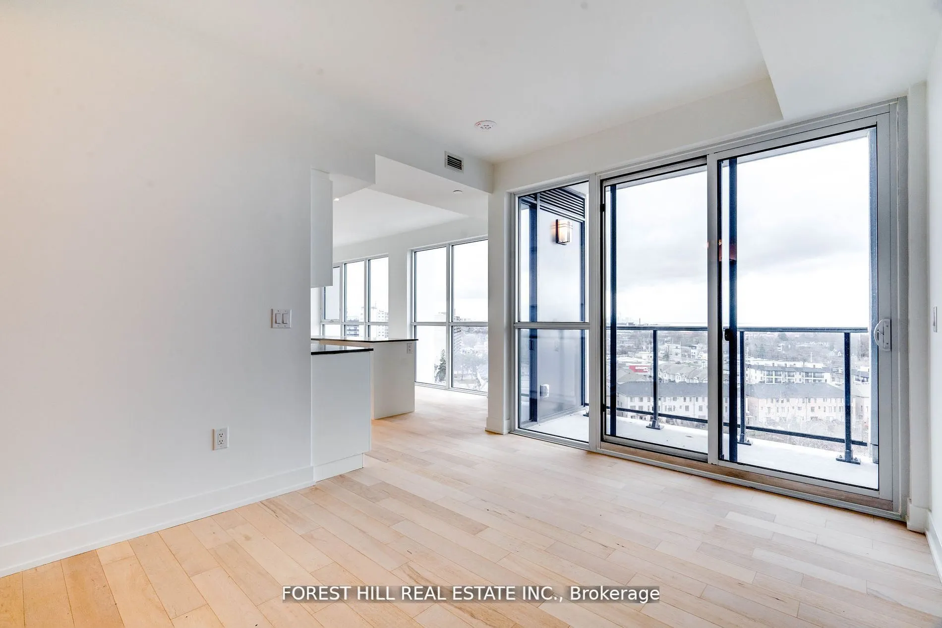 1063 Douglas Mccurdy Comm Circle, #1002