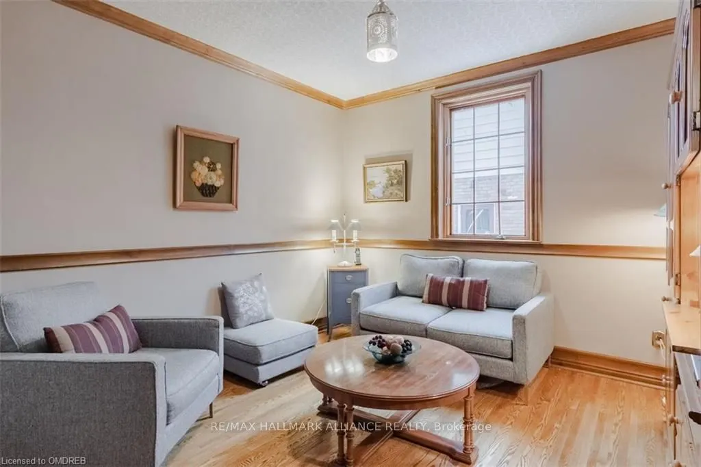 4447 Lakeshore Road