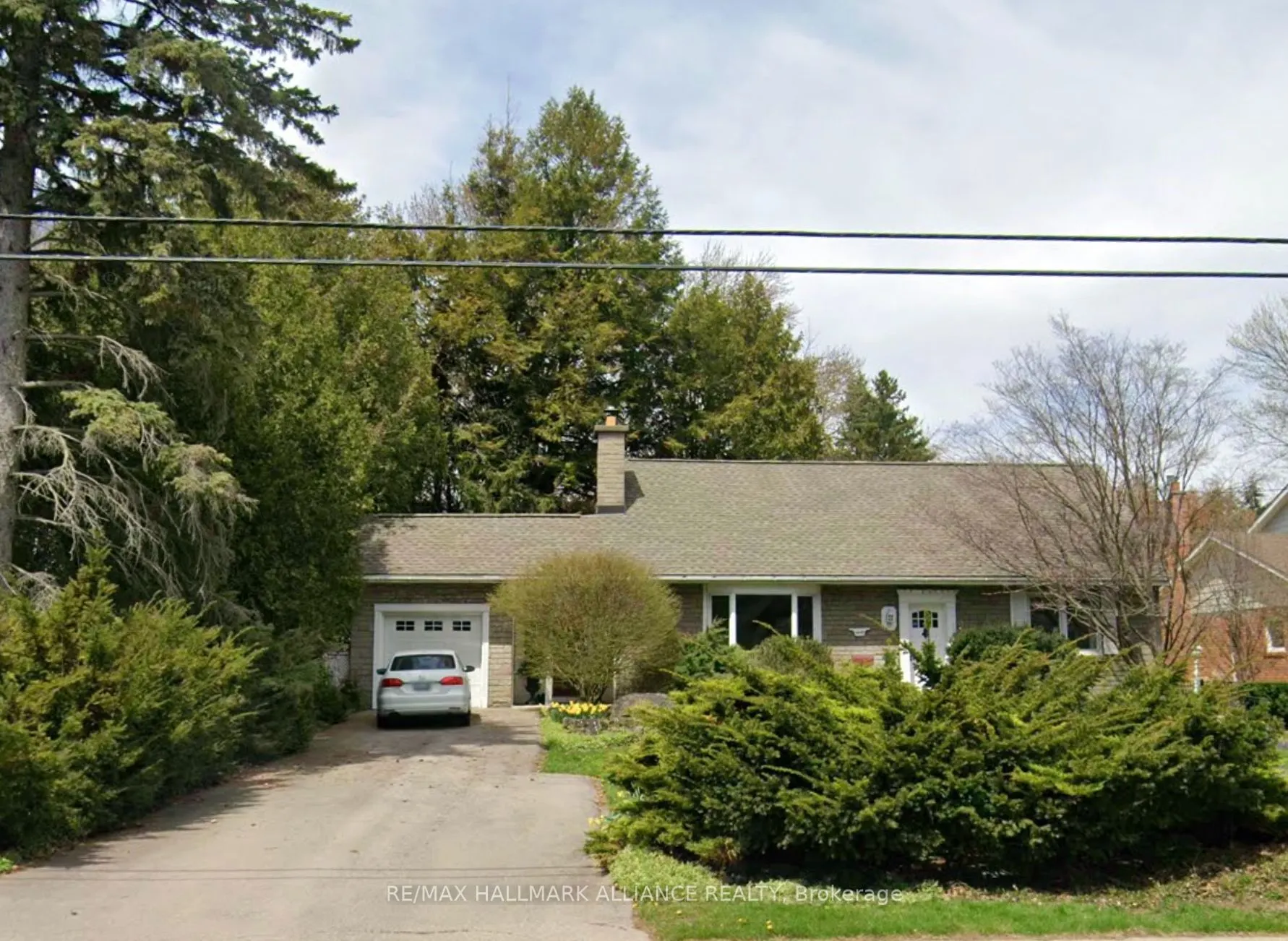 4447 Lakeshore Road