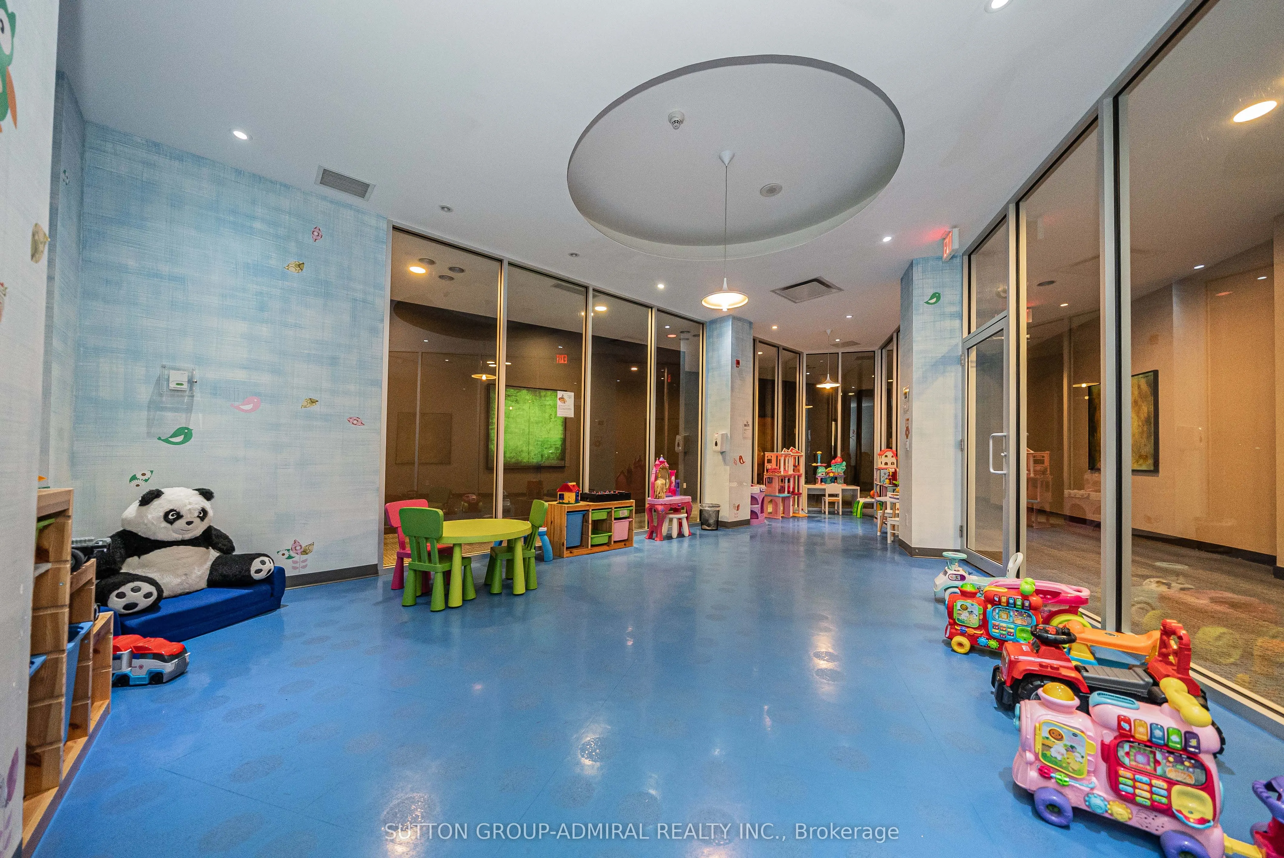 2240 Lake Shore Boulevard W, #403