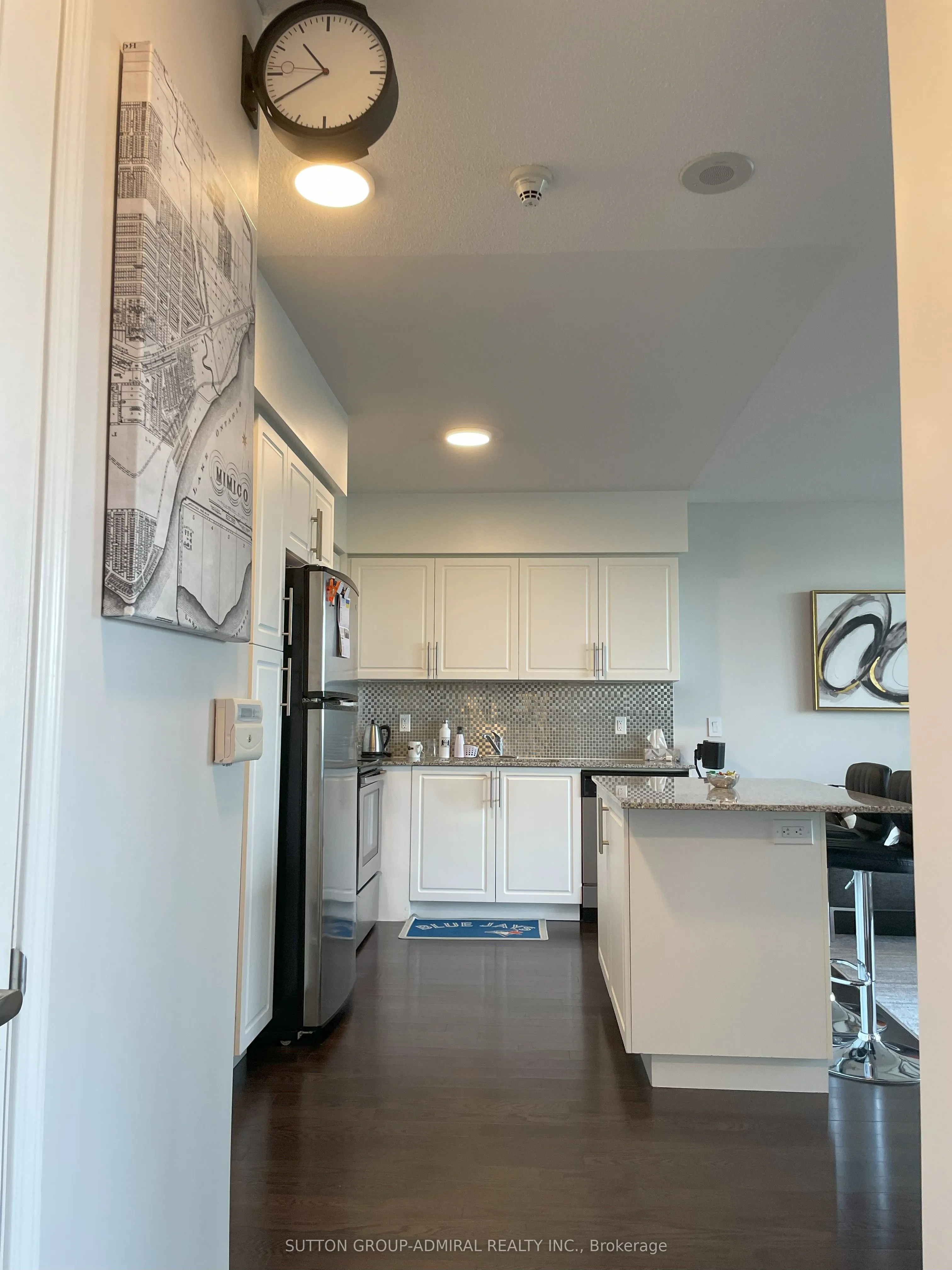 2240 Lake Shore Boulevard W, #403