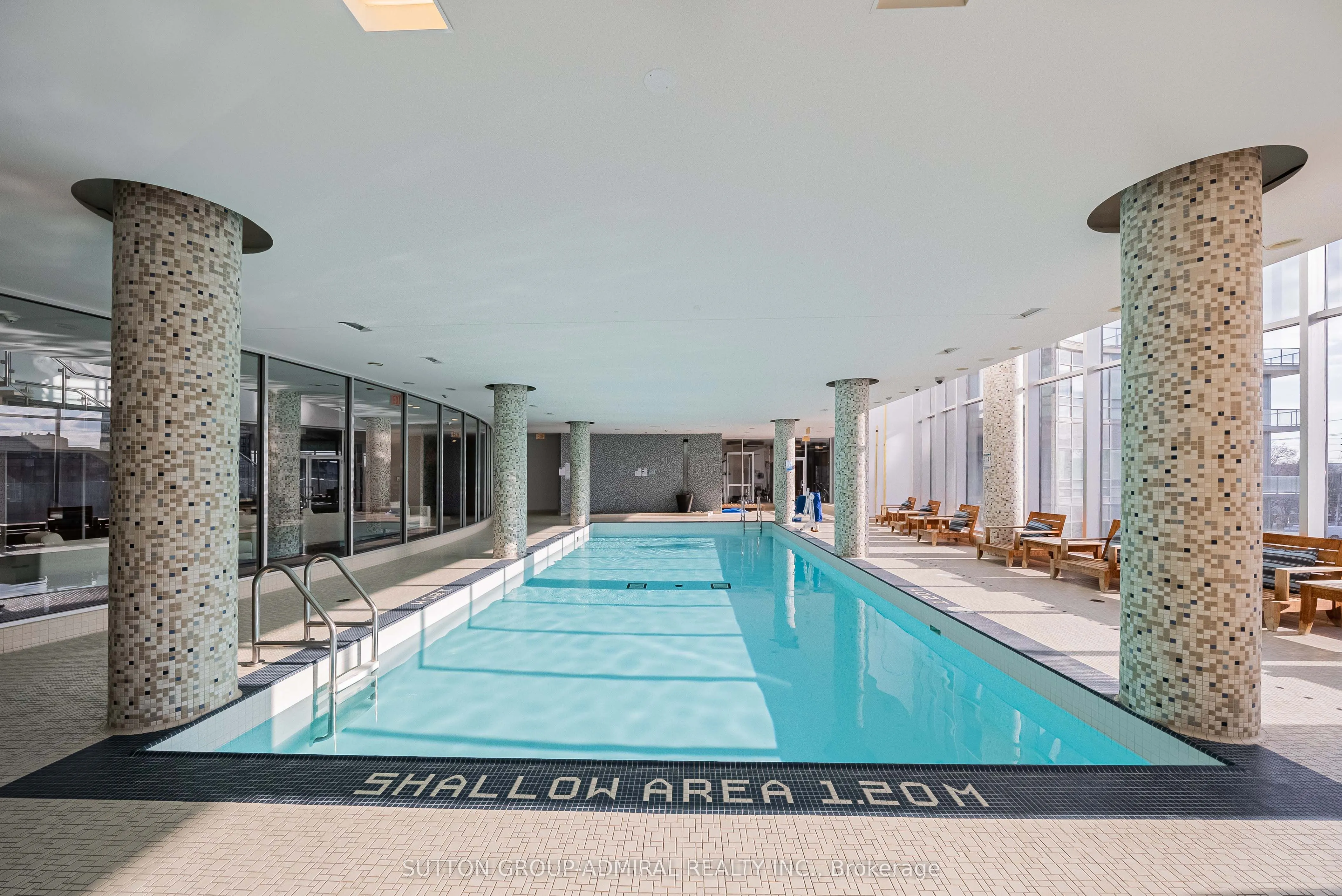 2240 Lake Shore Boulevard W, #403