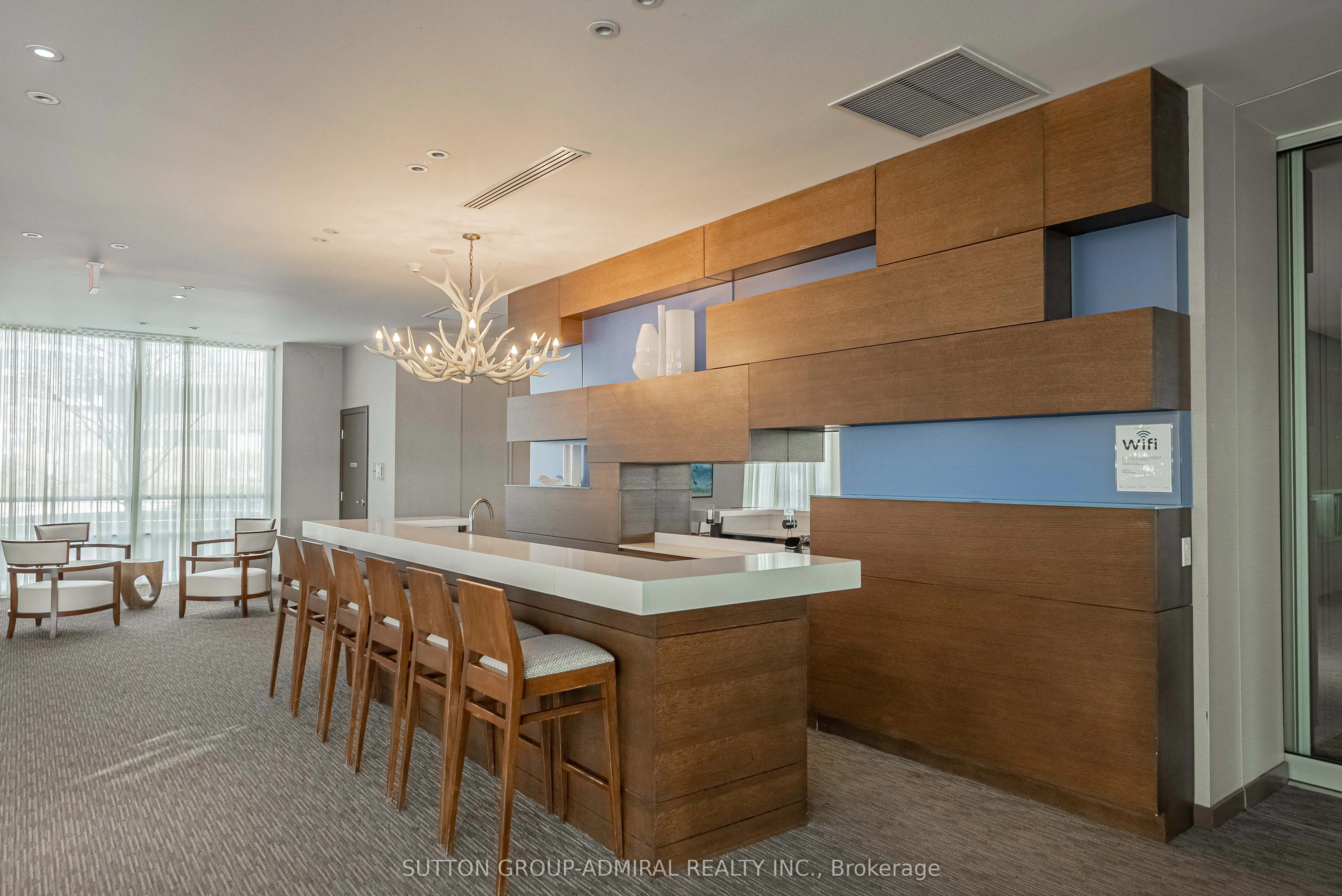 2240 Lake Shore Boulevard W, #403
