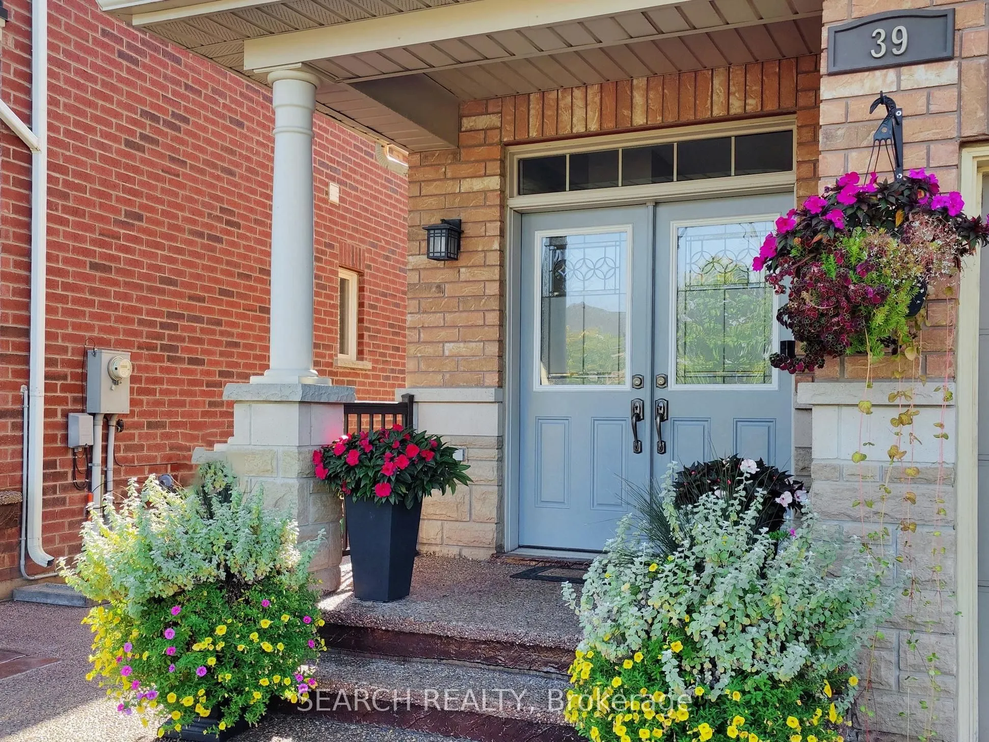 39 Wynview Street