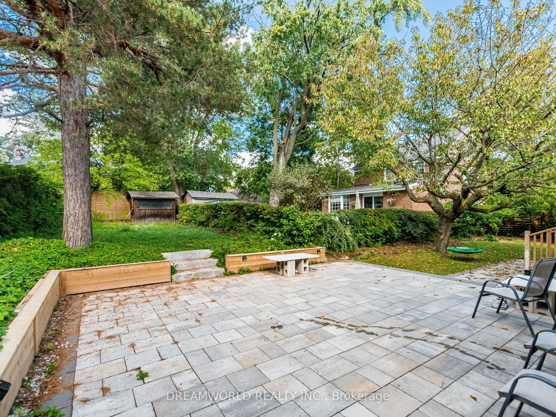 22 Yorkleigh Avenue