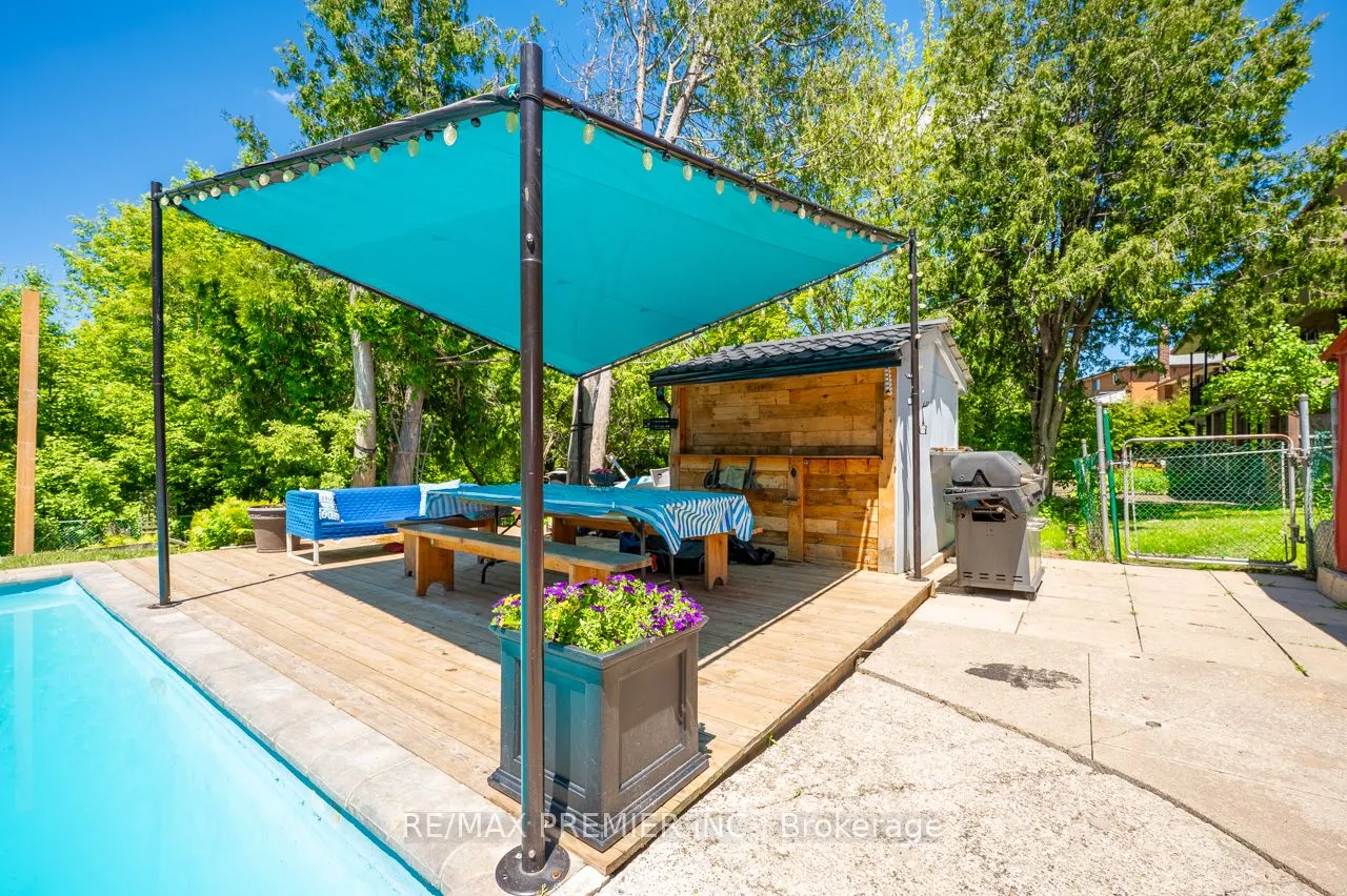 2934 Weston Road