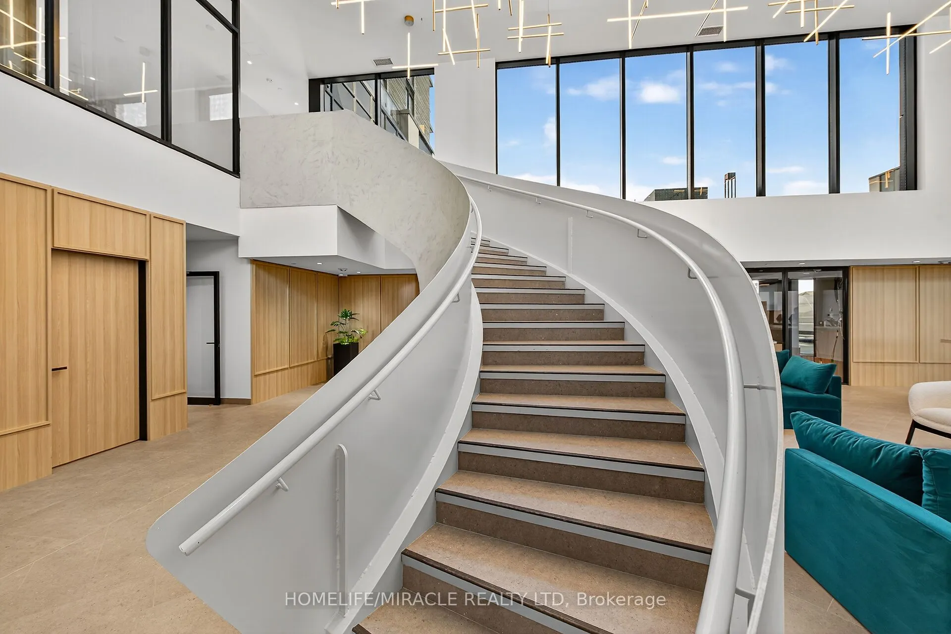 3079 Trafalgar Road, #1705