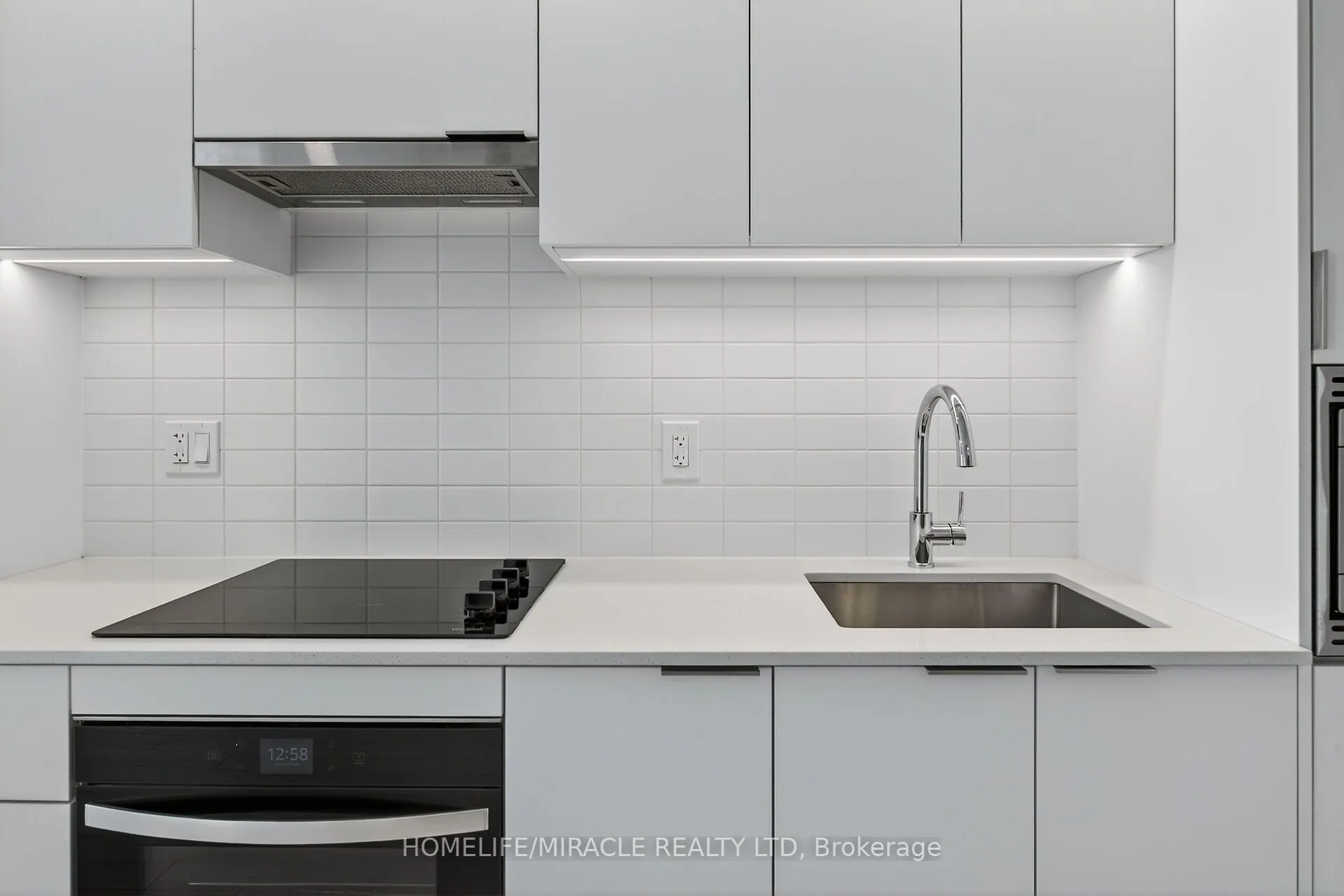 3079 Trafalgar Road, #1705