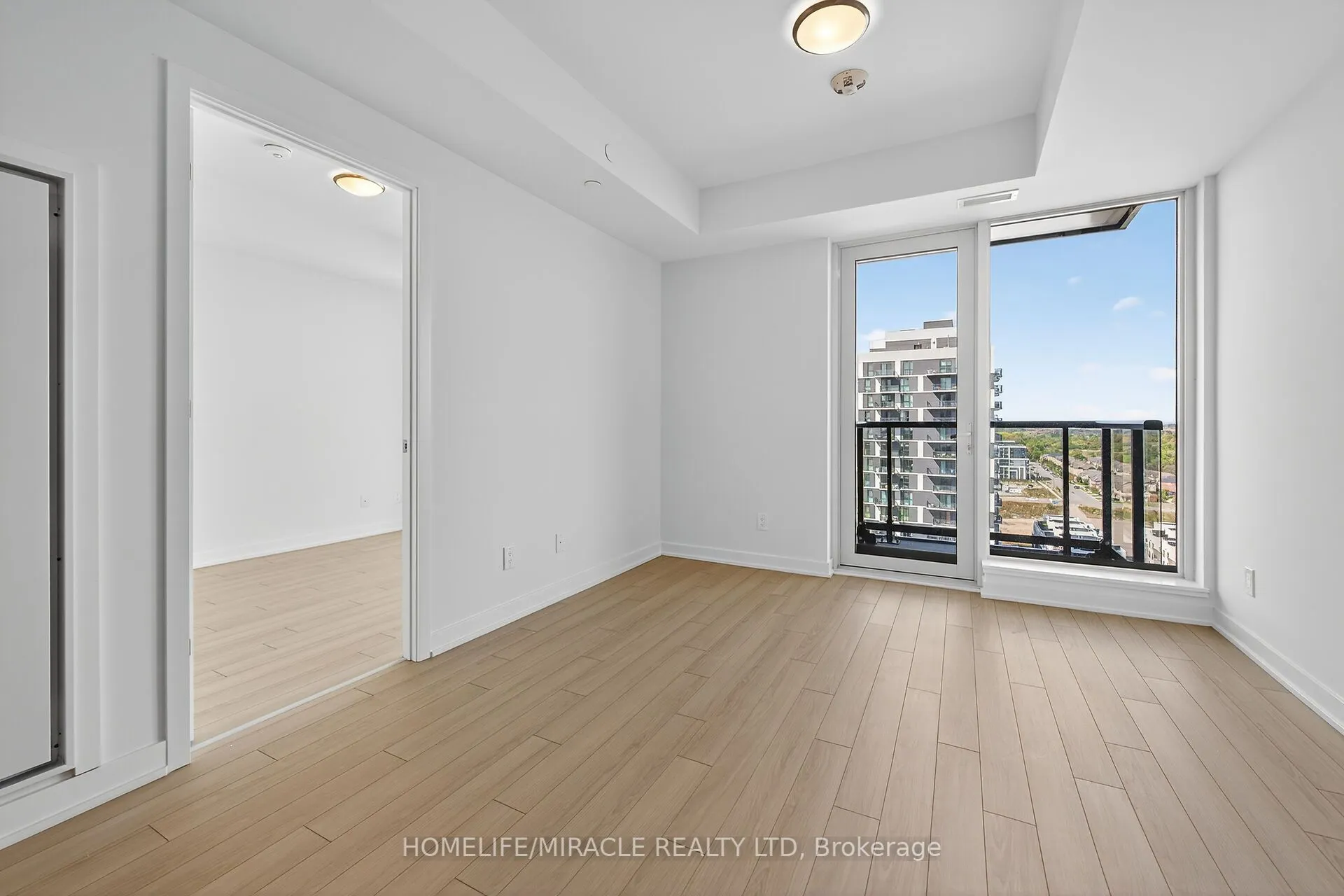 3079 Trafalgar Road, #1705