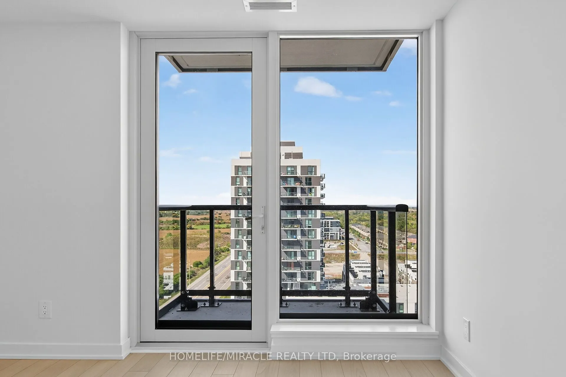 3079 Trafalgar Road, #1705