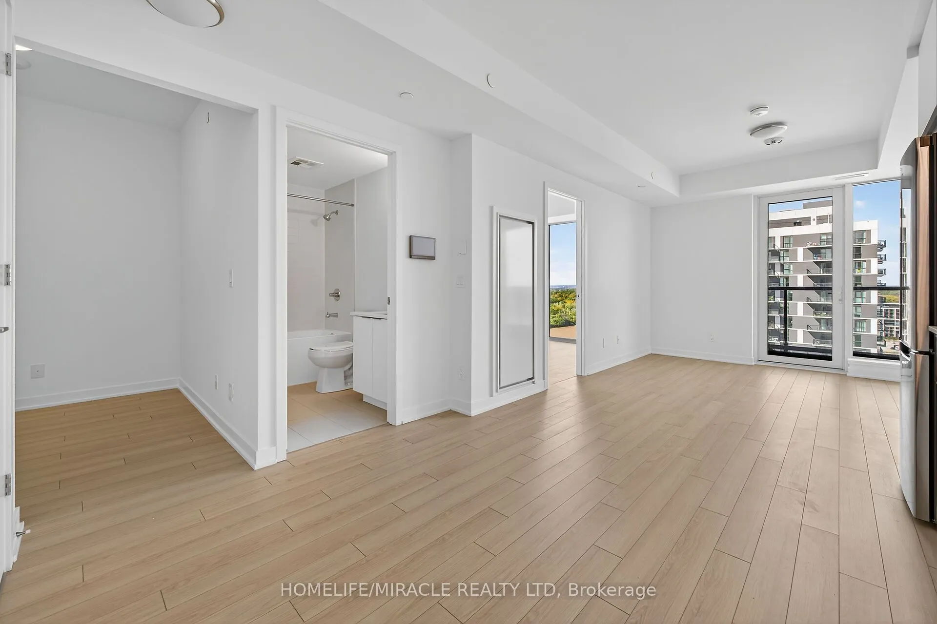 3079 Trafalgar Road, #1705