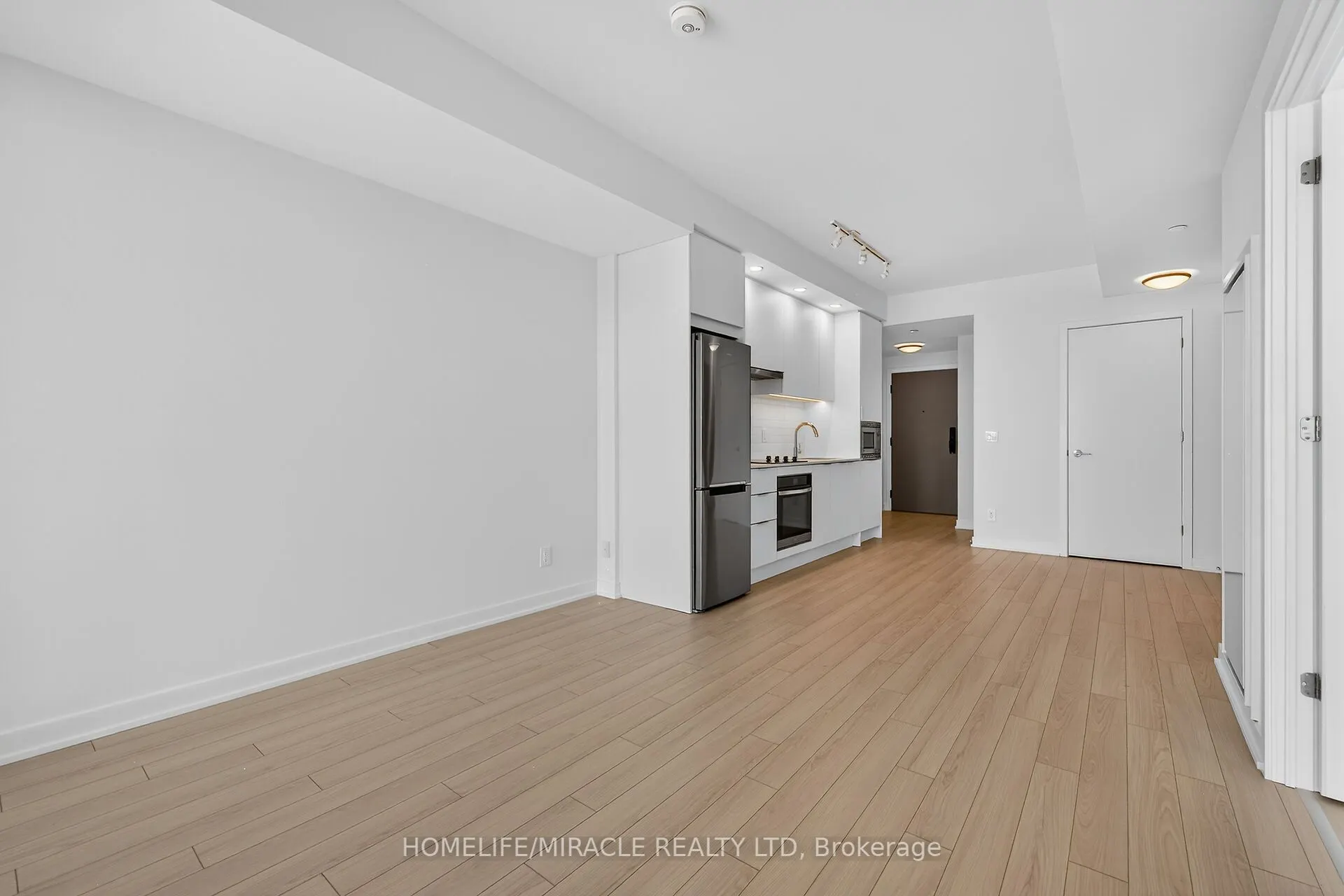 3079 Trafalgar Road, #1705