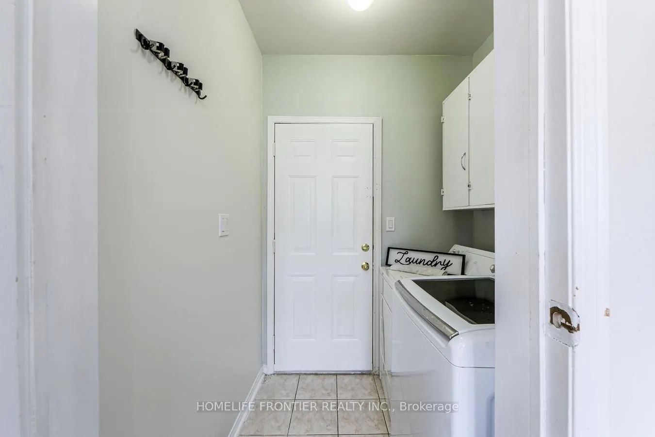 3391 Bruzan Crescent