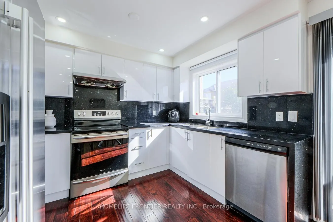 3391 Bruzan Crescent