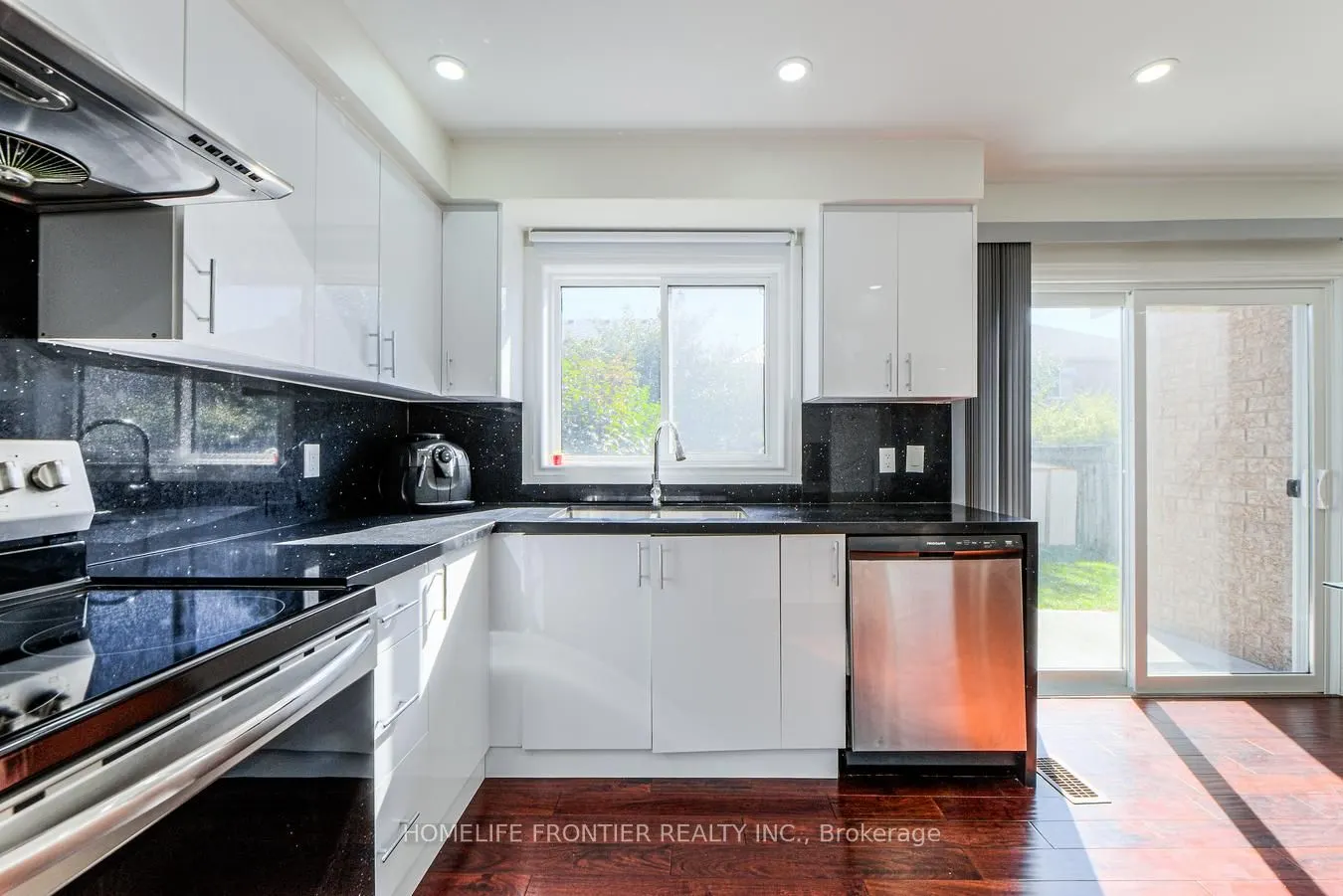 3391 Bruzan Crescent