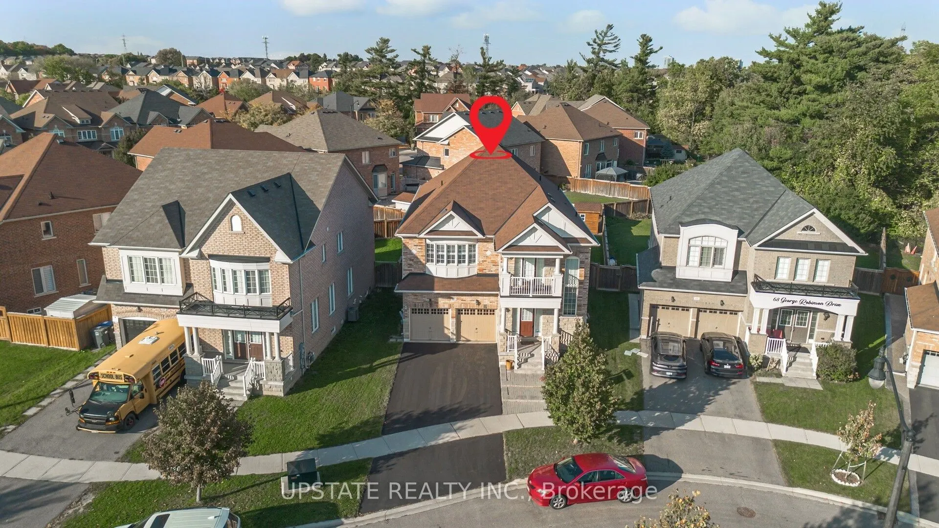 66 GEORGE ROBINSON Drive