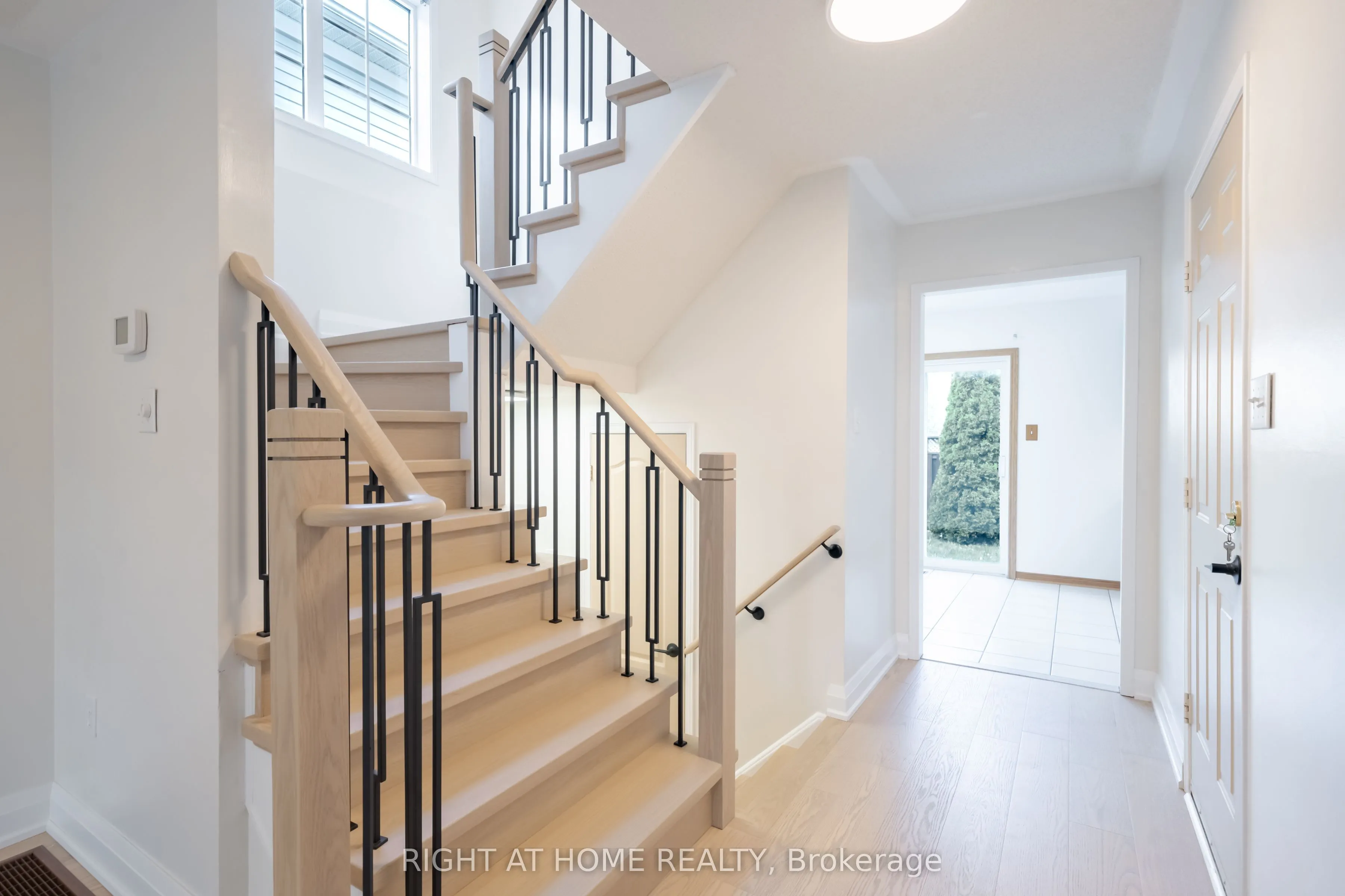 39 Viceroy Crescent