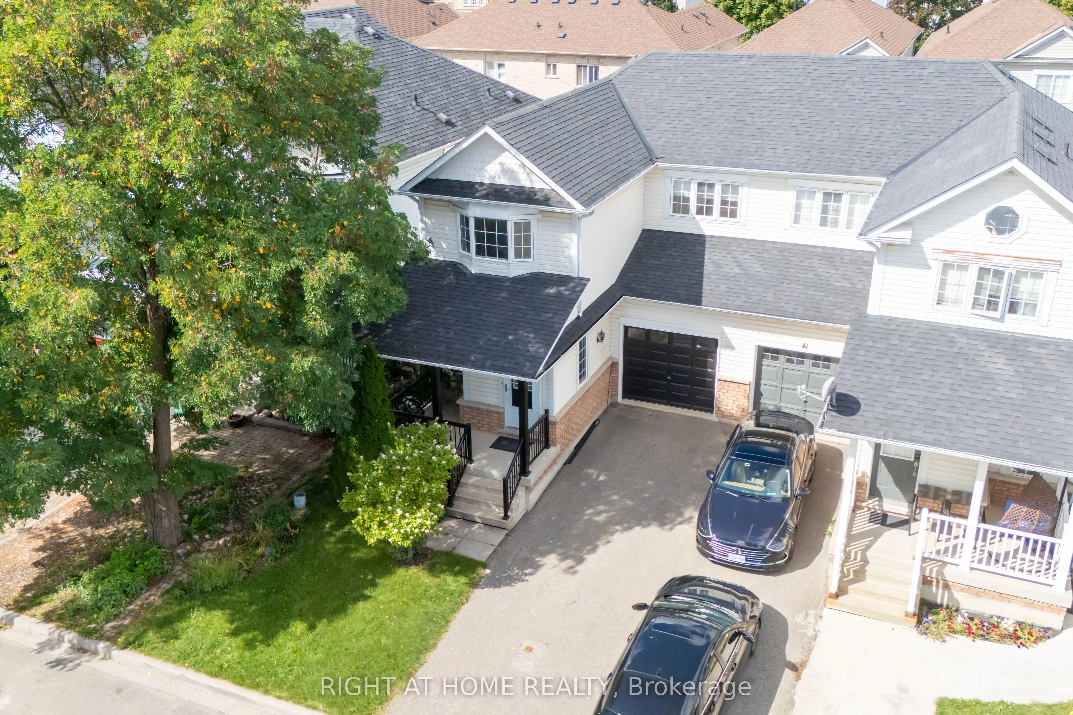 39 Viceroy Crescent