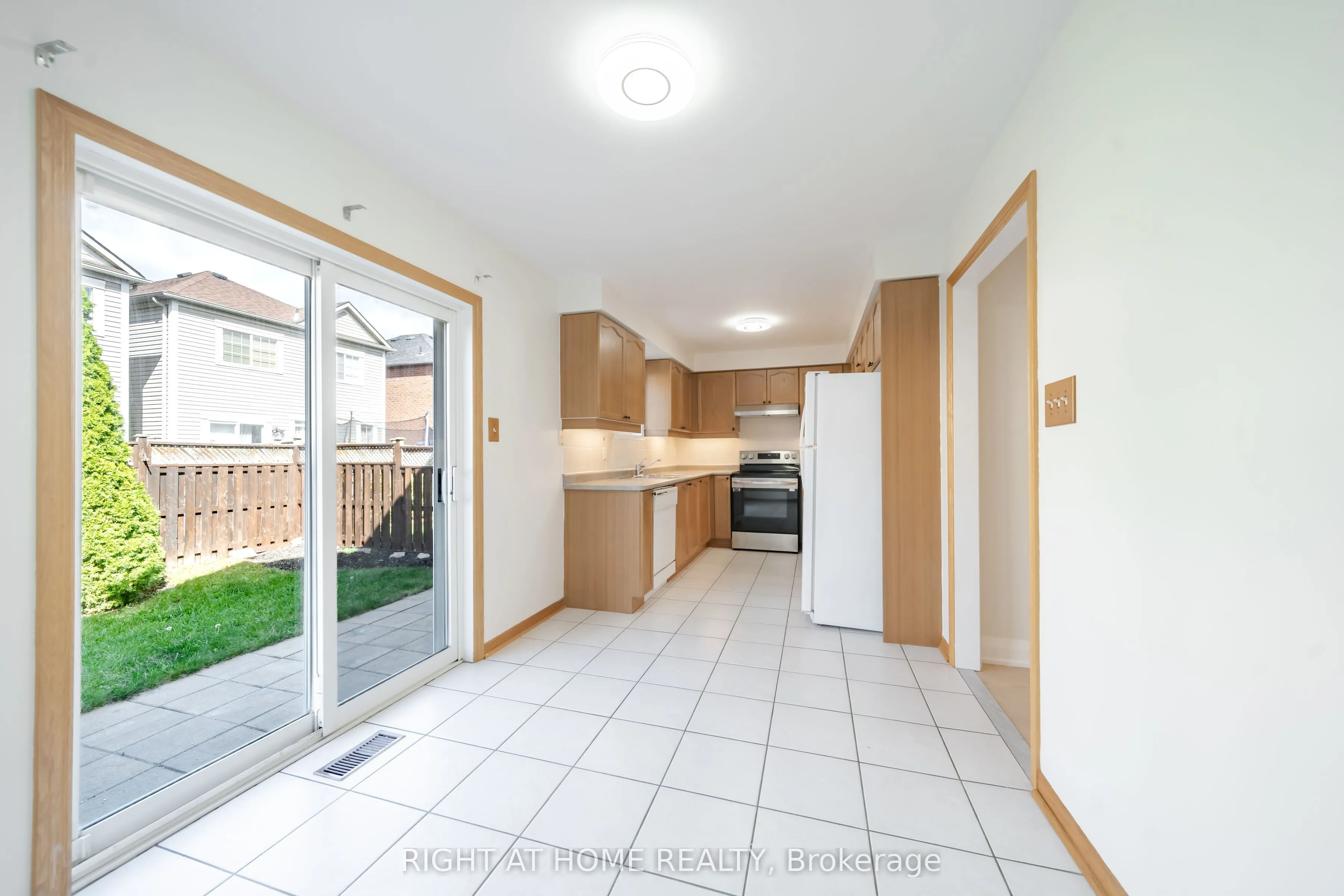 39 Viceroy Crescent