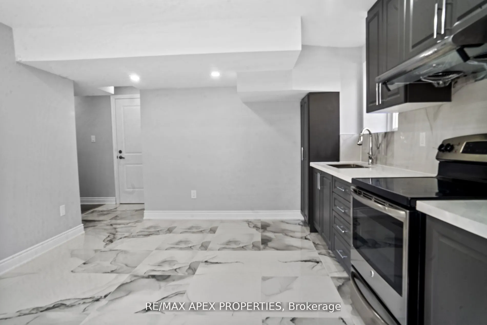 73 George Robinson (2 Bed Bsmt) Drive