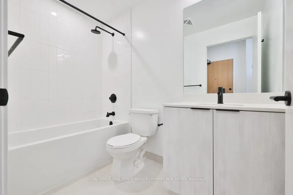 2495 Eglinton Avenue W, #1507