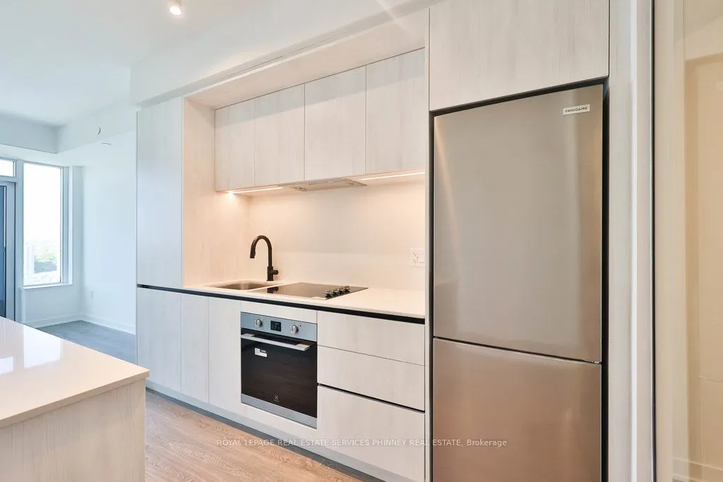 2495 Eglinton Avenue W, #1507