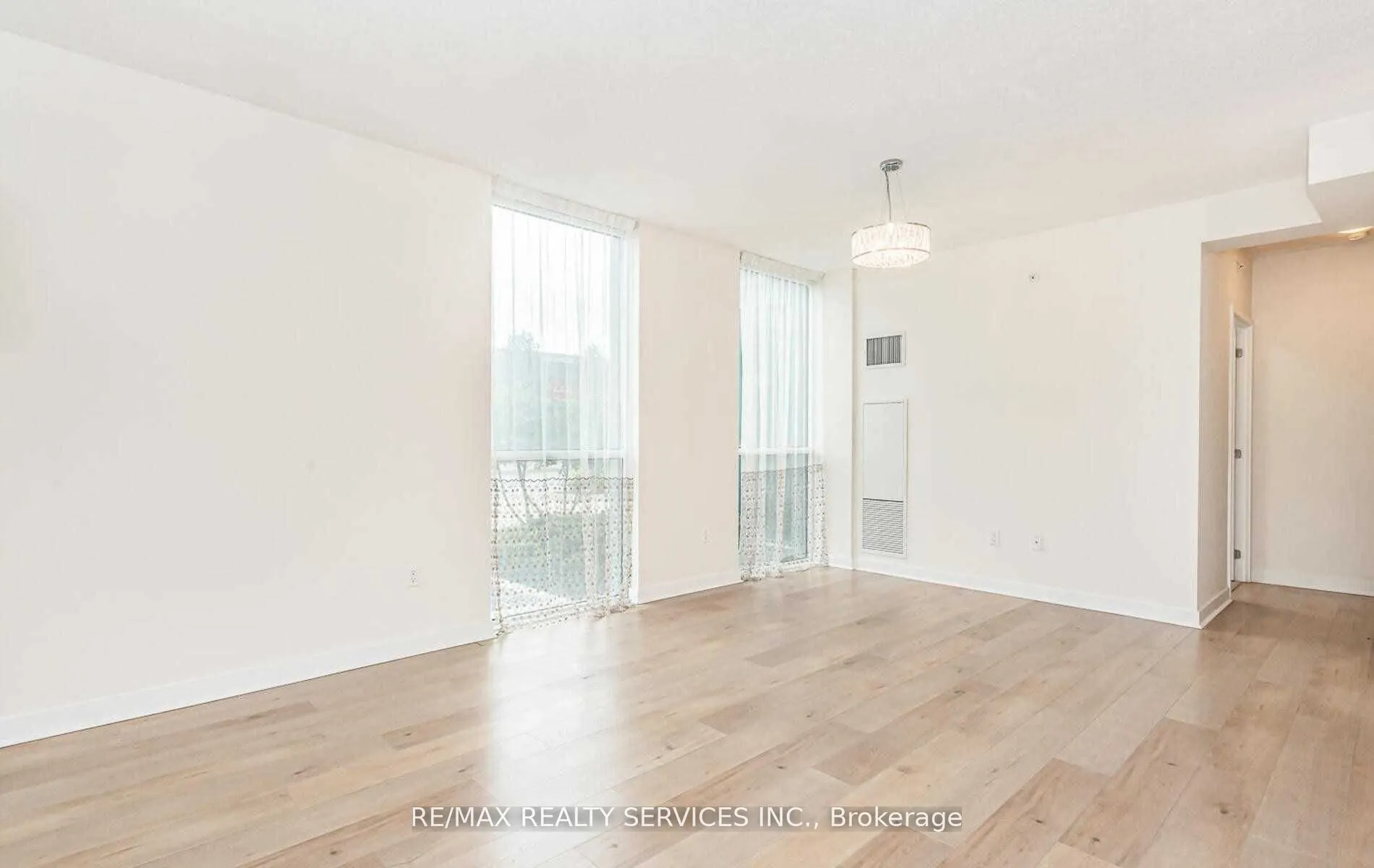 3975 Grand Park Drive, #104