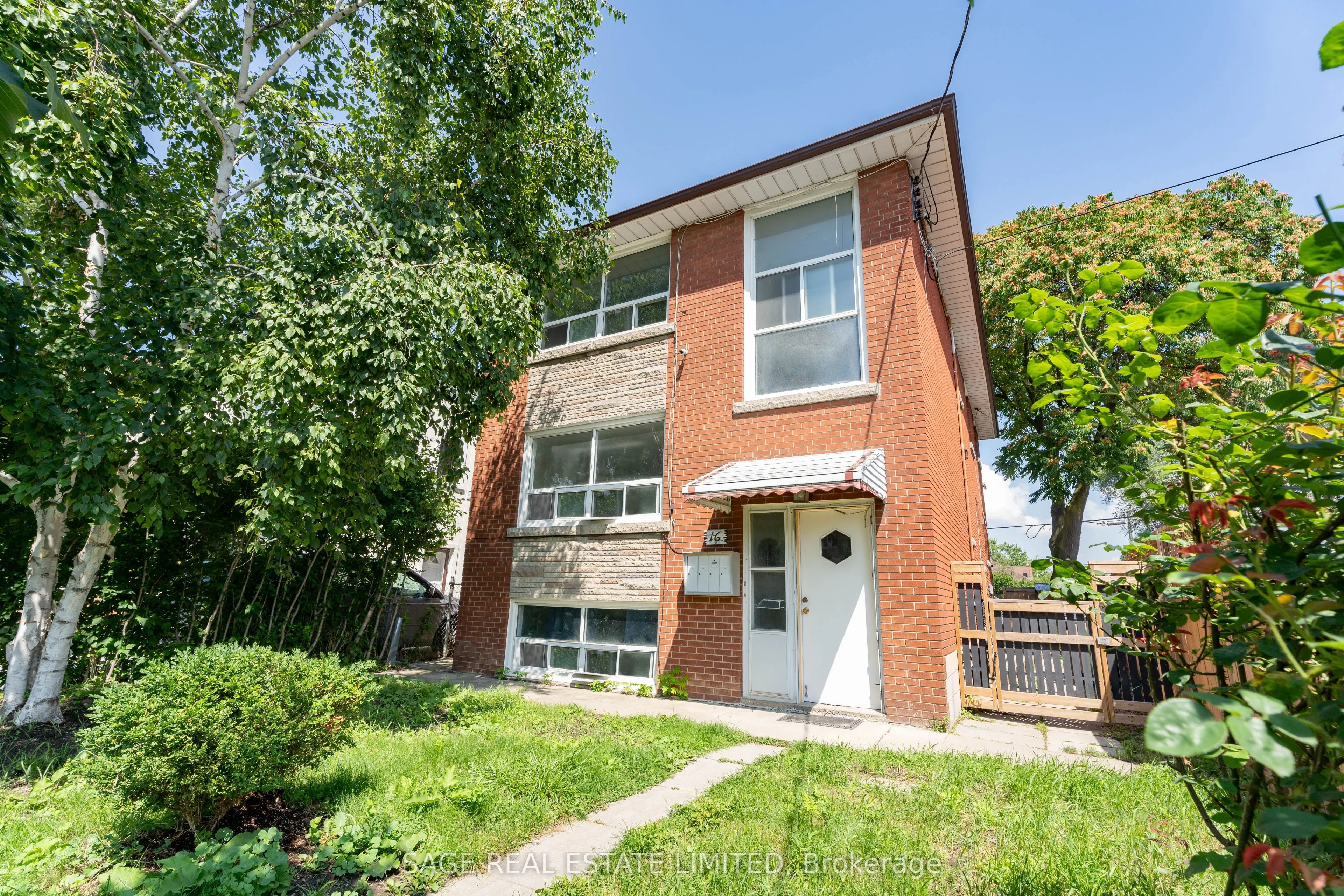 16 Simpson Avenue, #3