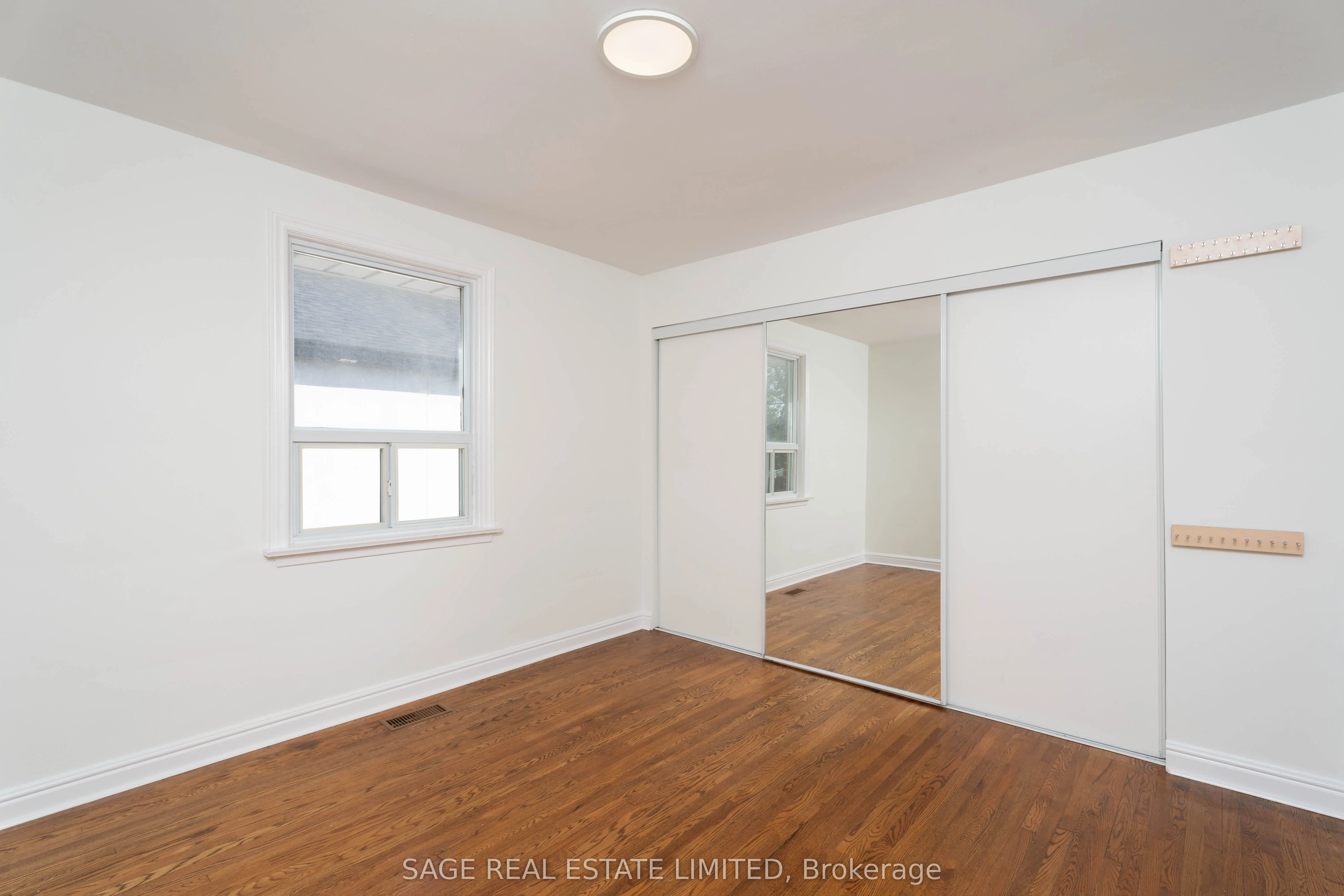 16 Simpson Avenue, #3