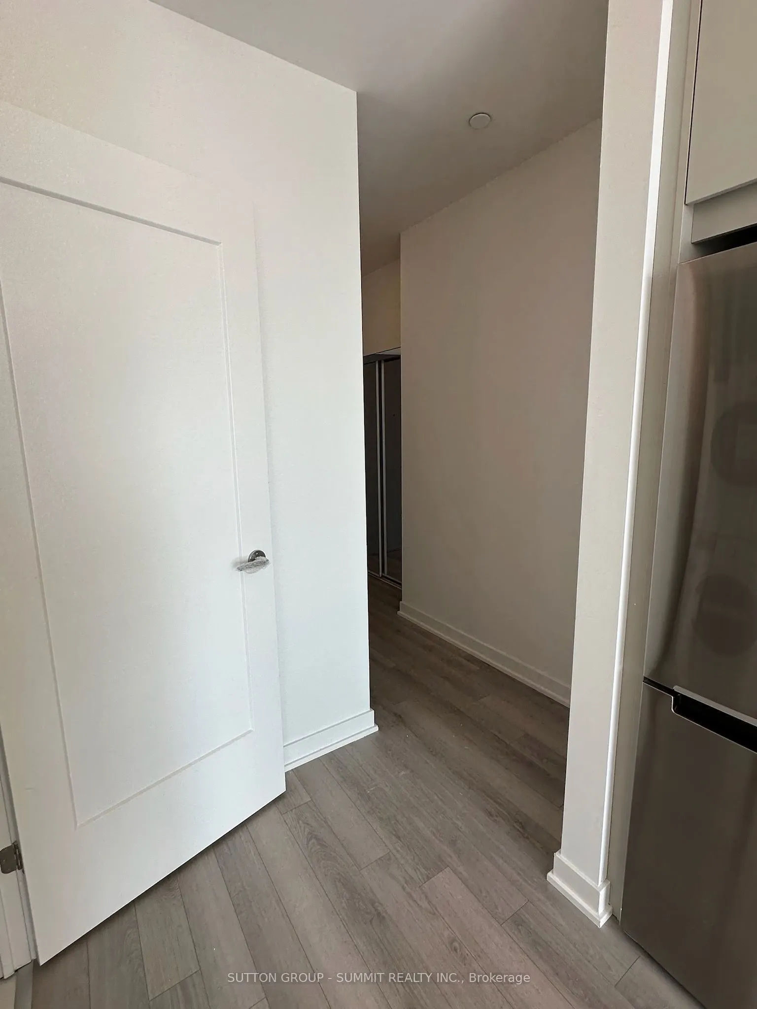 3079 Trafalgar Road, #2011