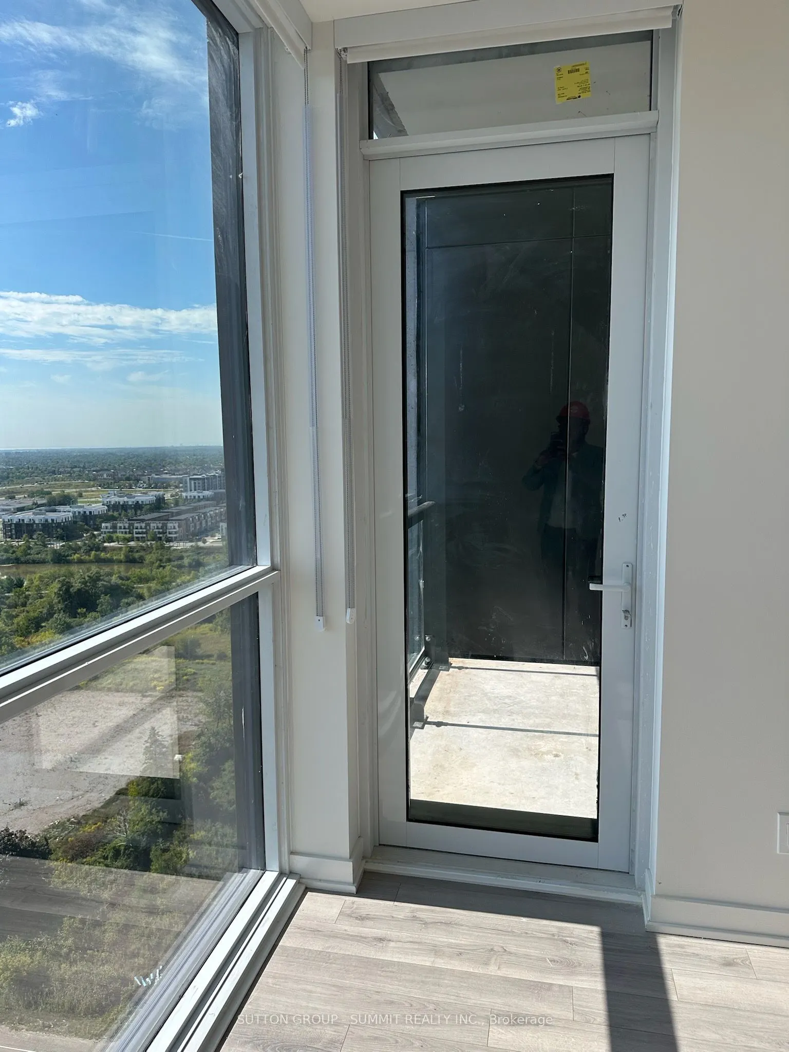3079 Trafalgar Road, #2011